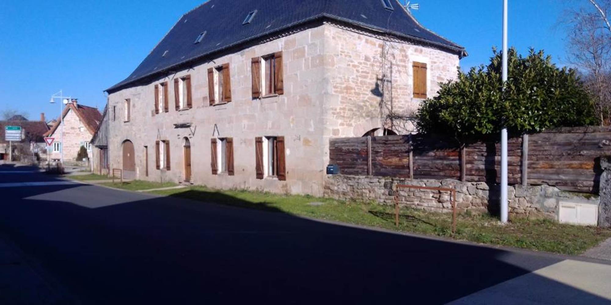 Façade