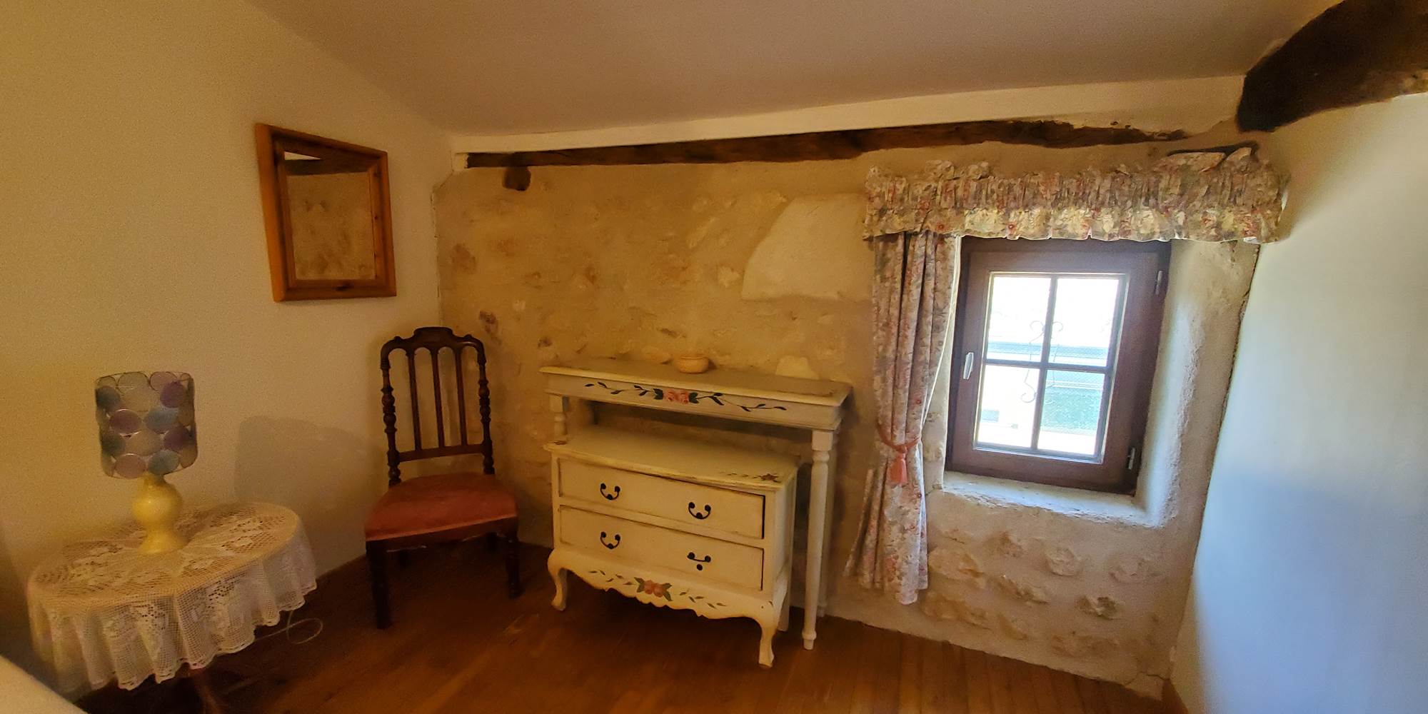Gîte Les Roses - Chambre avec lit double  étage