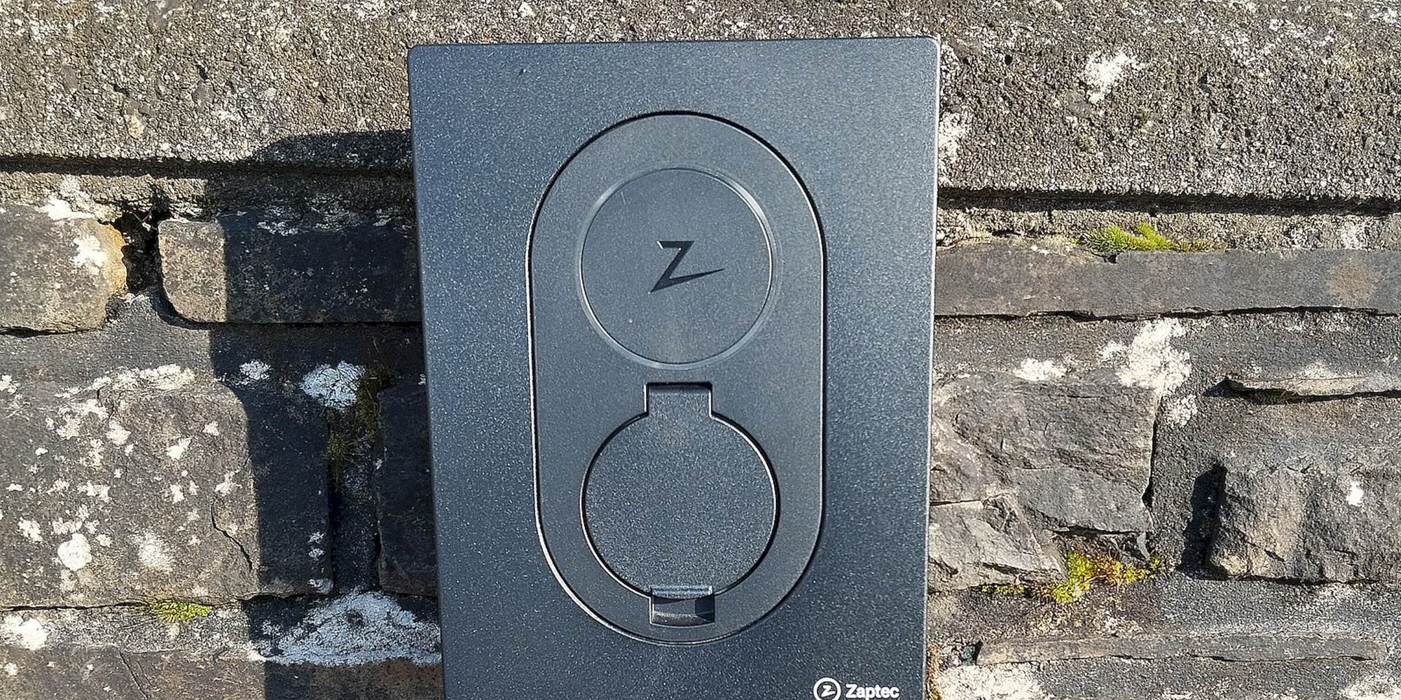 Borne de rechargement électrique