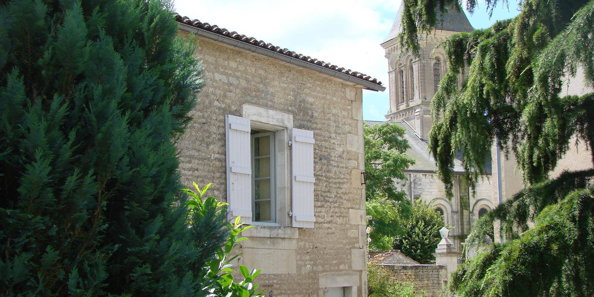 85-Rosier-Sauvage abbaye