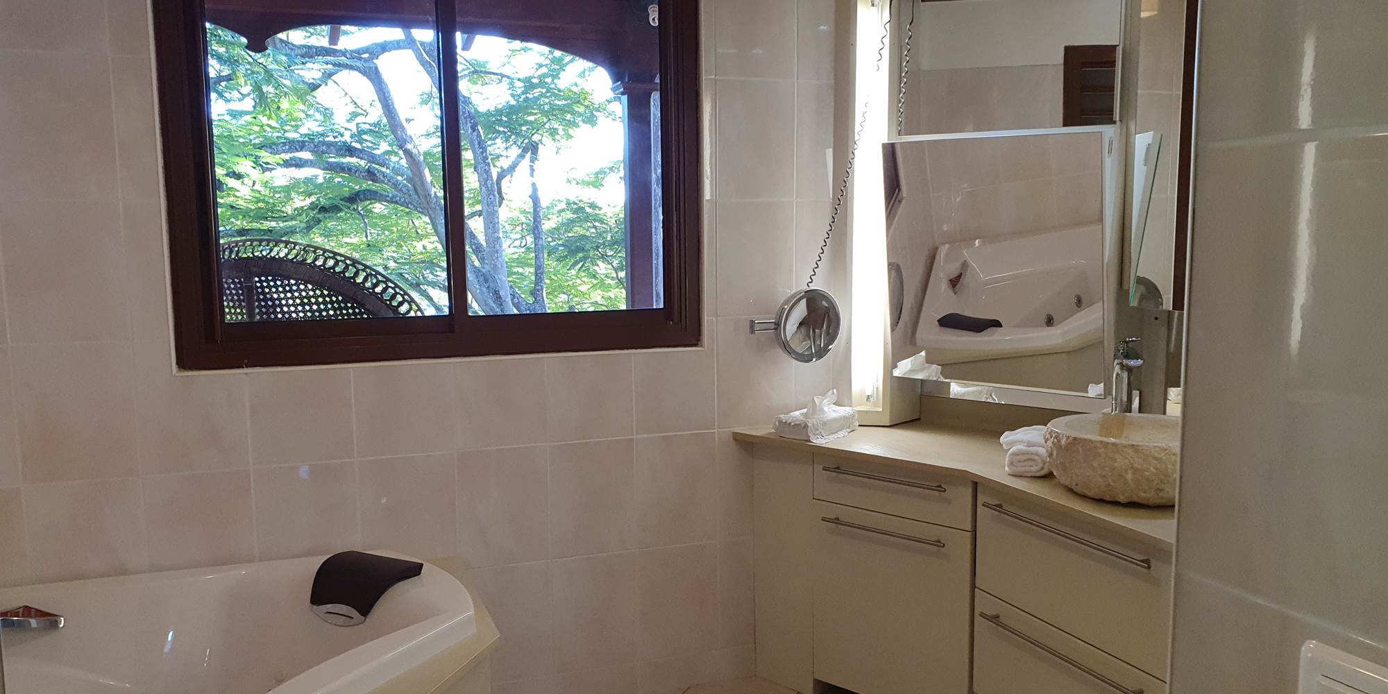 ORCHIDEE salle de bain