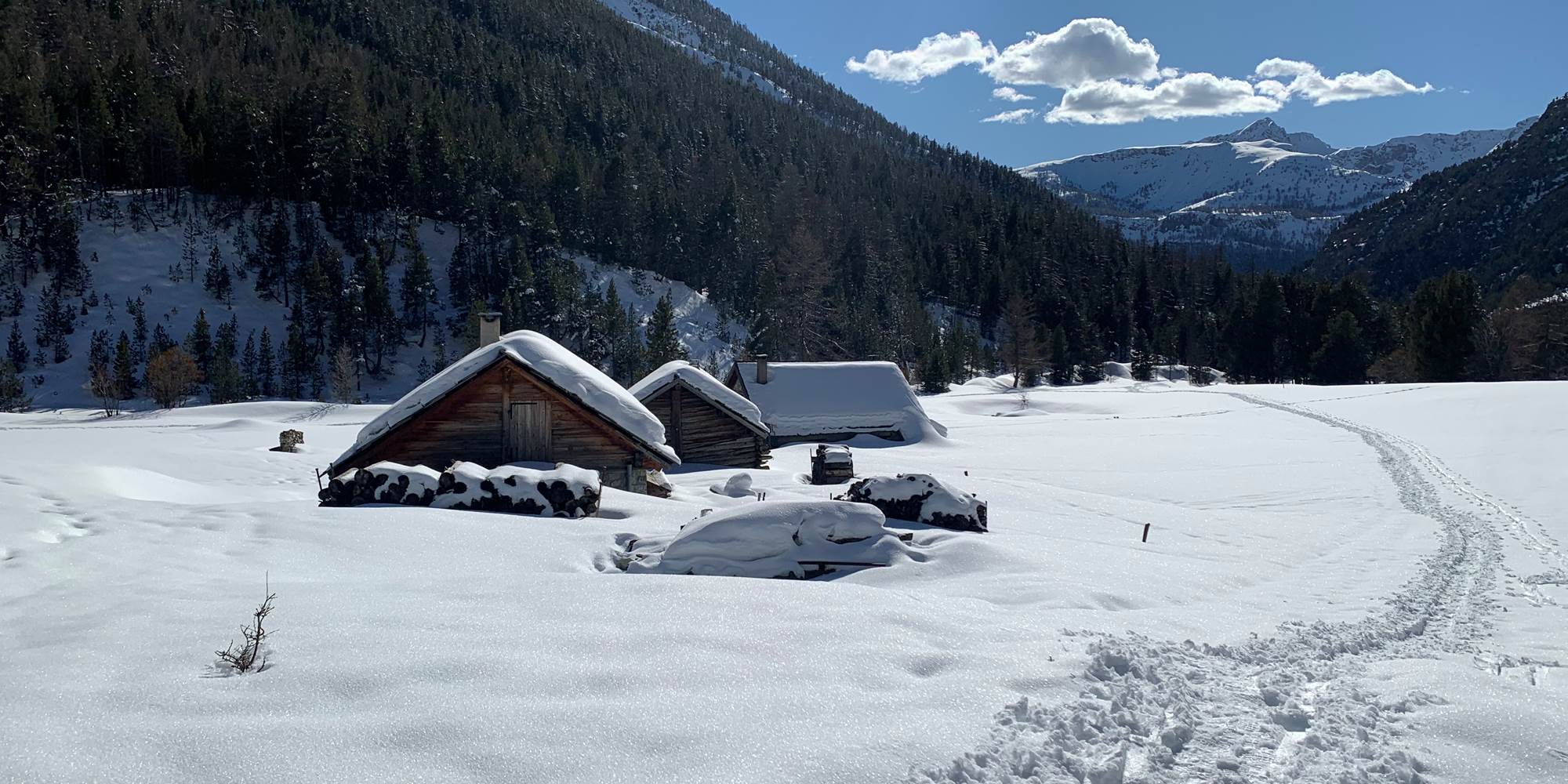 Chalets des Acles.