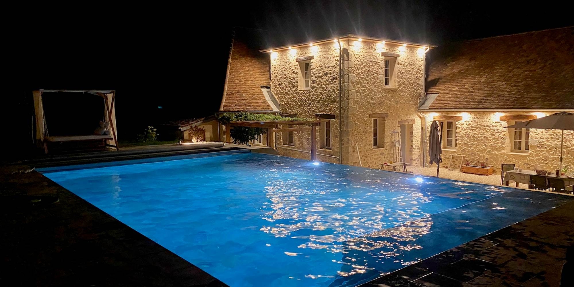 Piscine de nuit