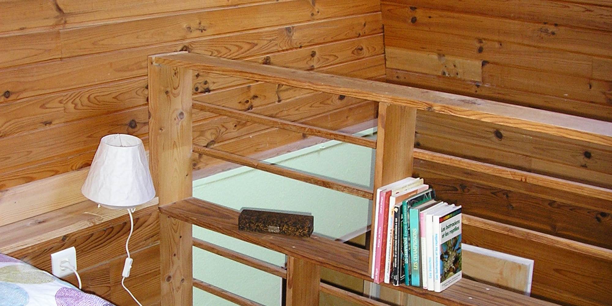chambre spiruline le lit dans l'espace mezzanine