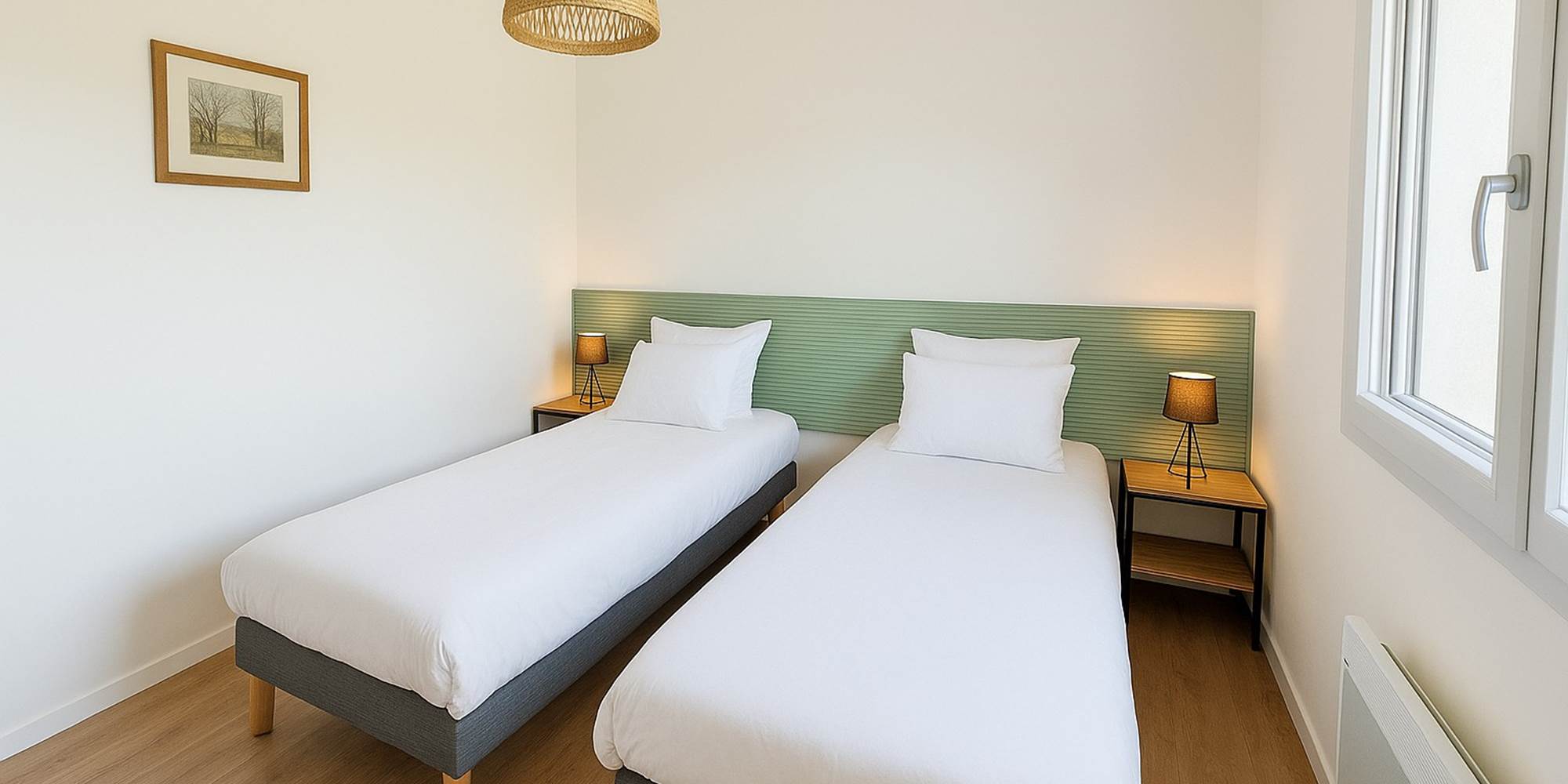 Gîte l'Unik - Chambre 1 "La Forêt" côté jardin - verdure