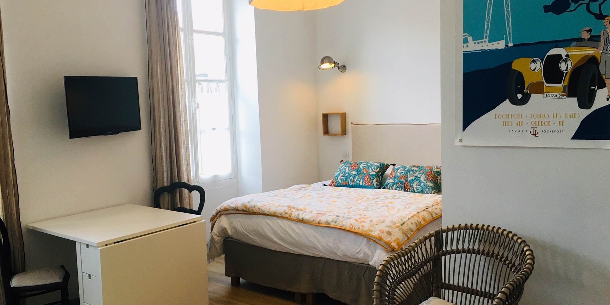 Les Appartements du 10_ Rochefort_lit 160x200_ pomme de touline