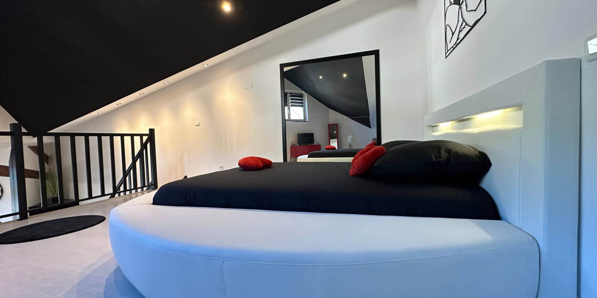 lit-rond-etage-mezzanine