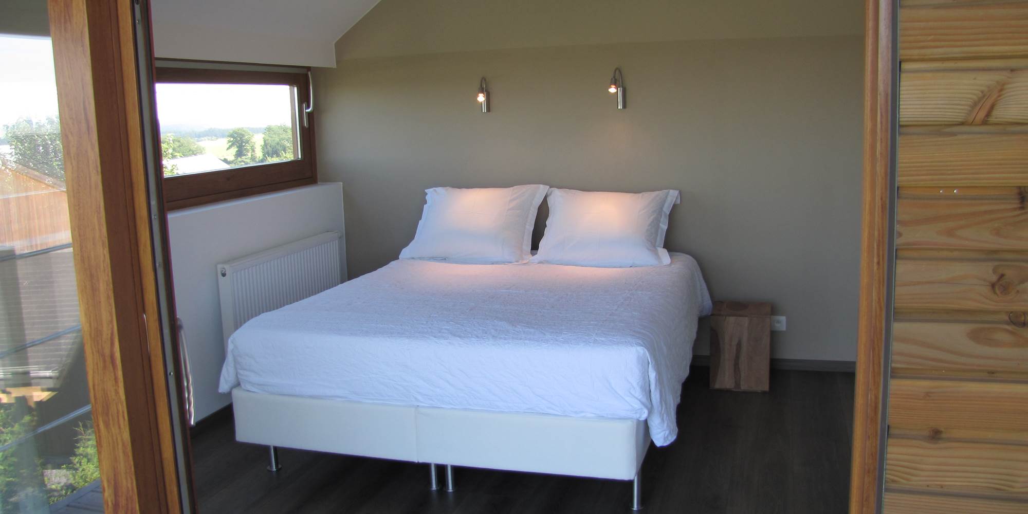 Chambre 1 avec lit double et balcon (photo 1)-presta