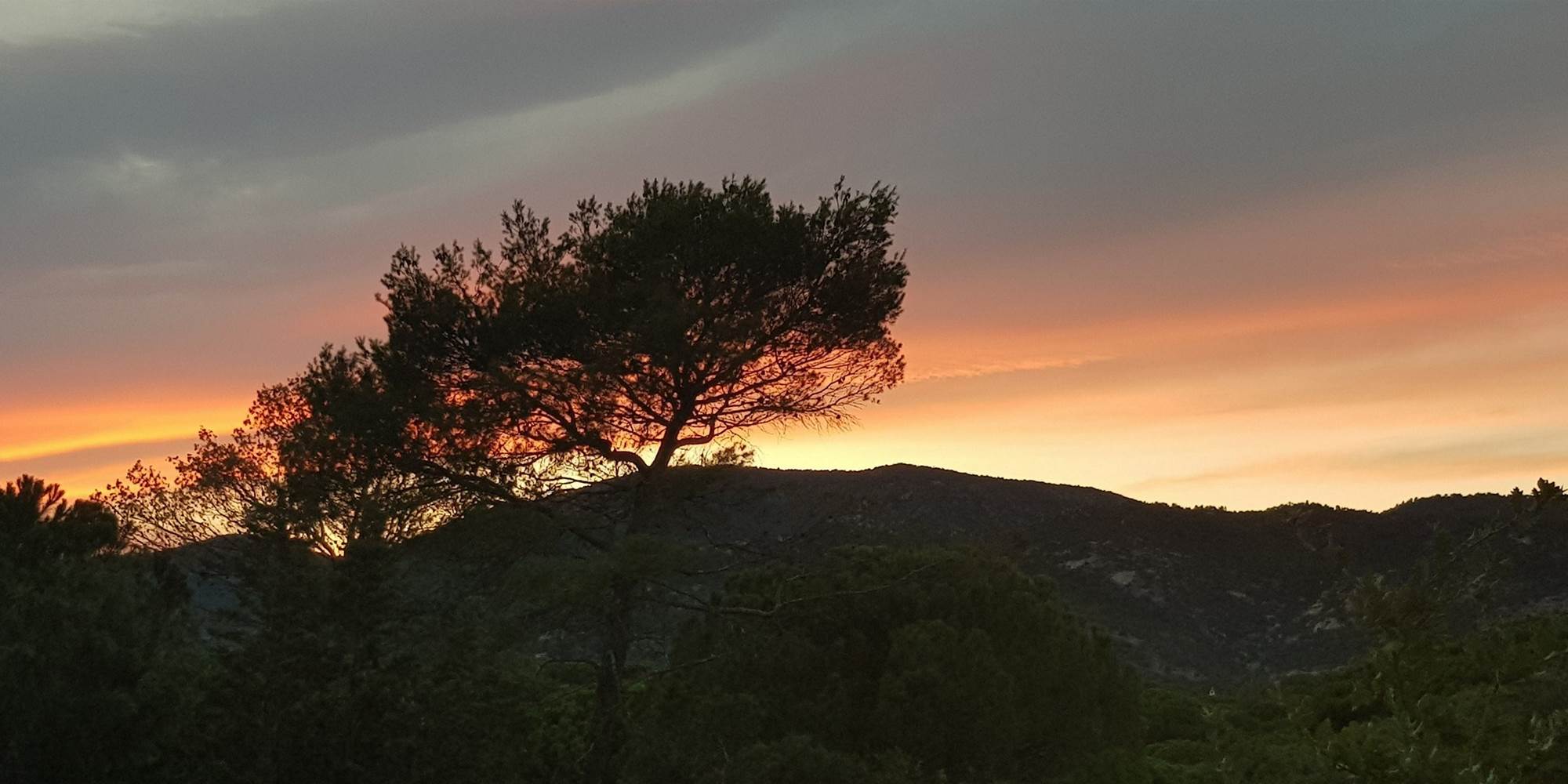 Les magnifiques couchés de soleil du Mas de Cocody