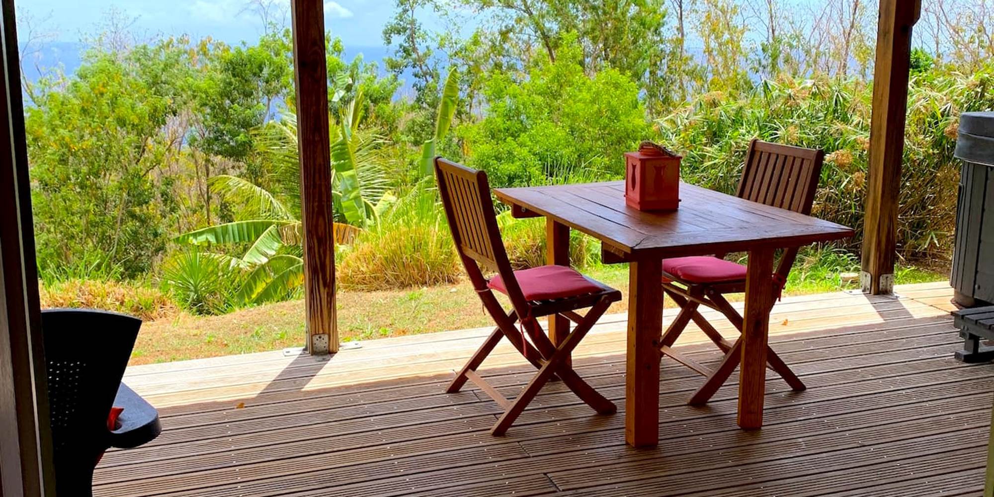 Grand séjour ouvert sur la terrasse