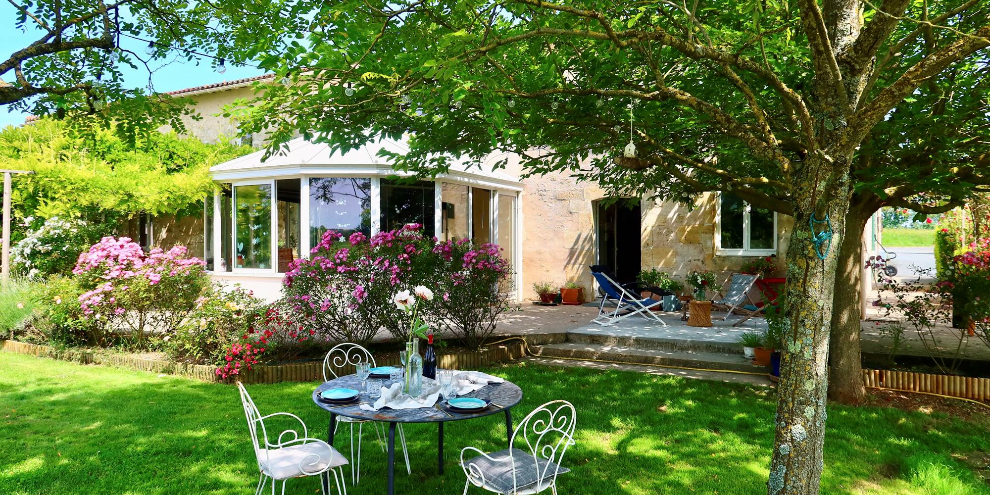 Terrasse de la cuisine de "La Maison Familiale"