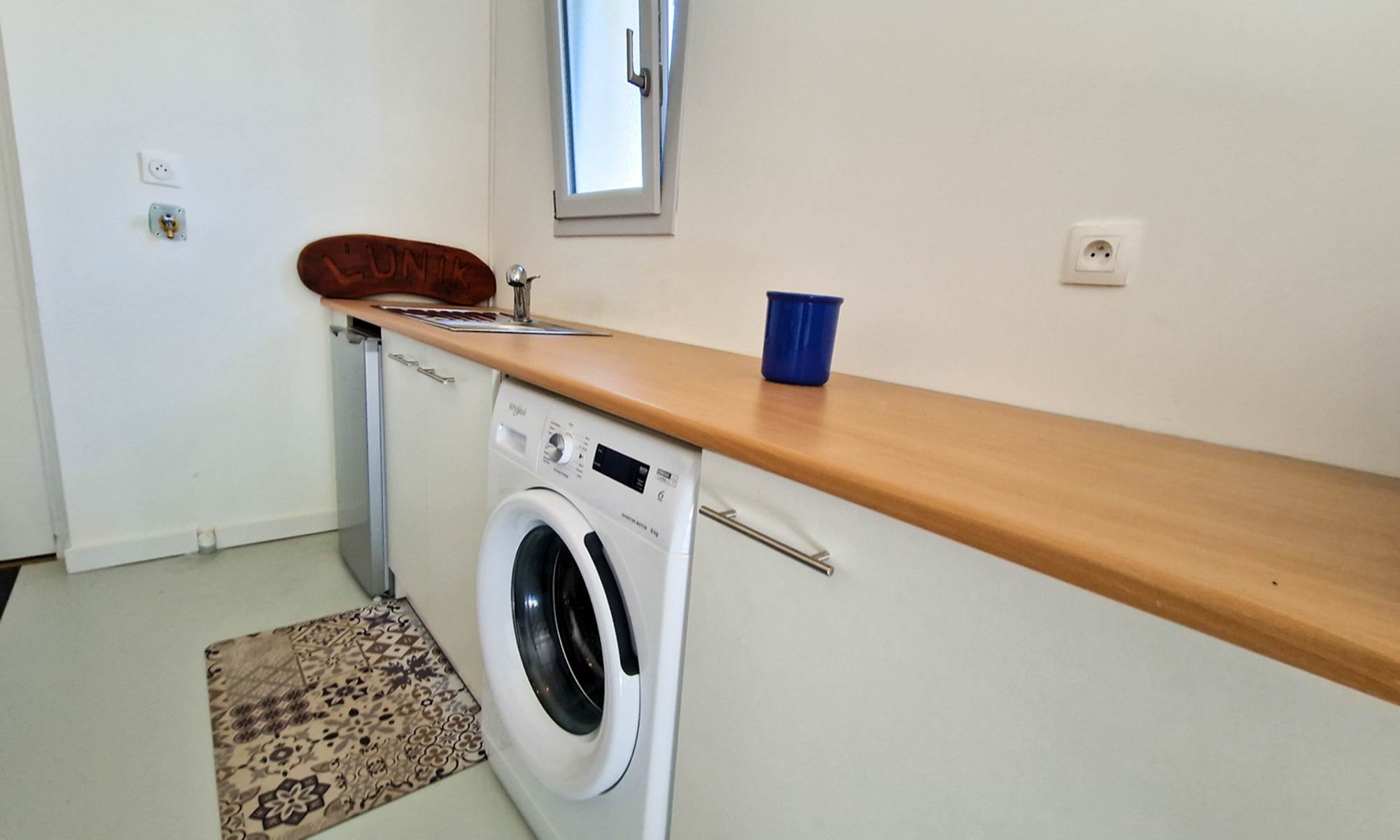 Gîte l'Unik - Garage pour vélo et matériel de pêche