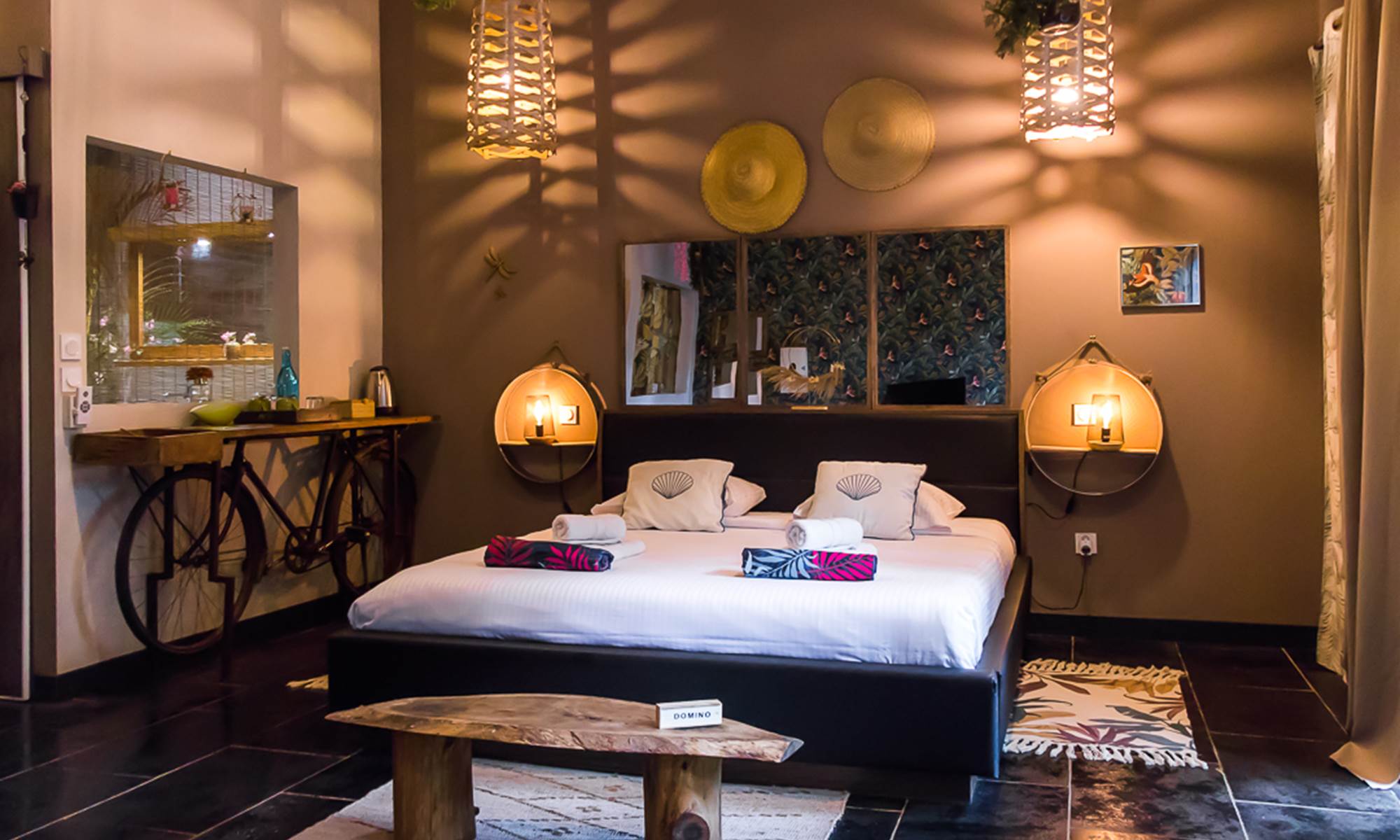 Lit King Size du Jardin Suspendu-galerie