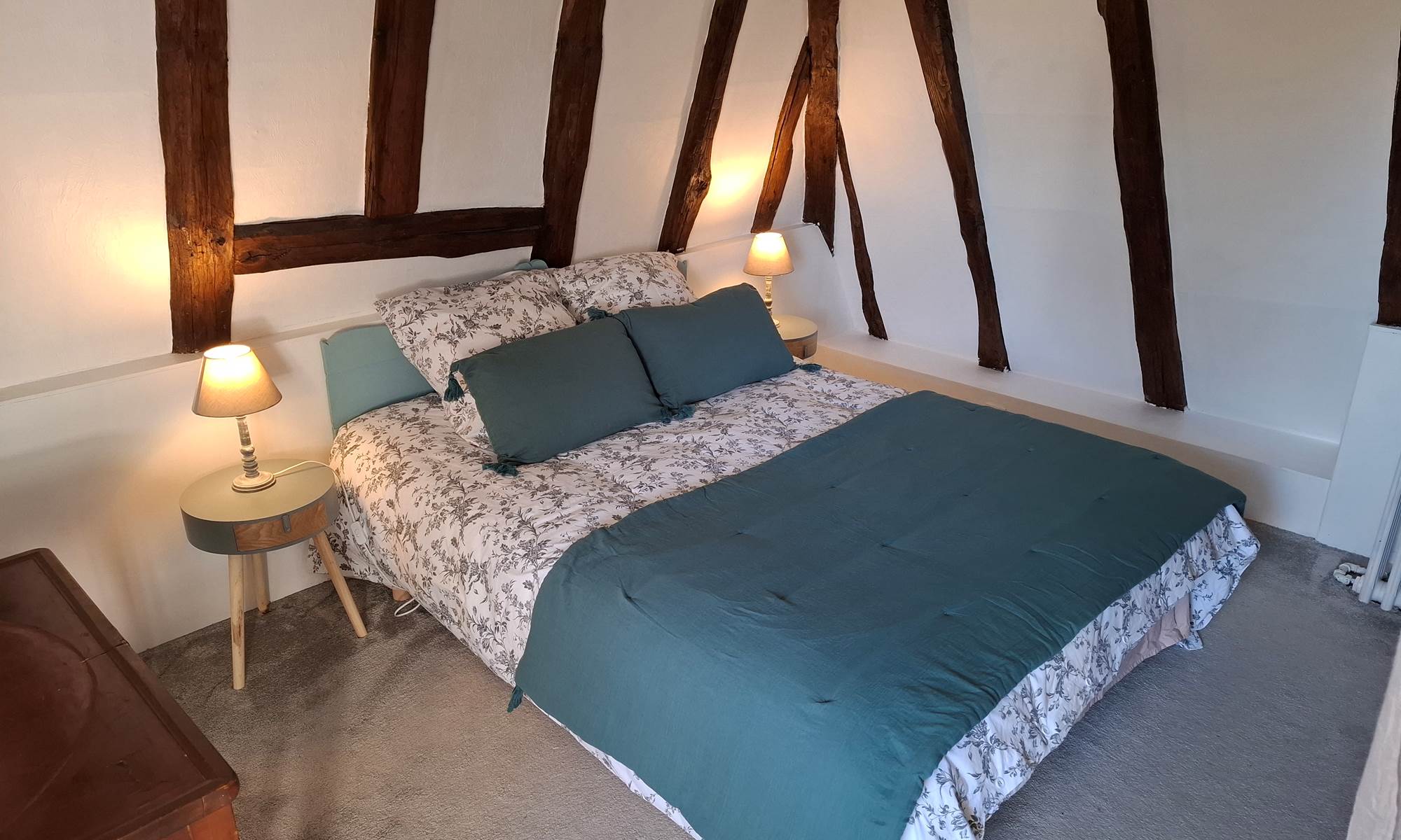 chambre tilleul les-charmes-de-sarlat