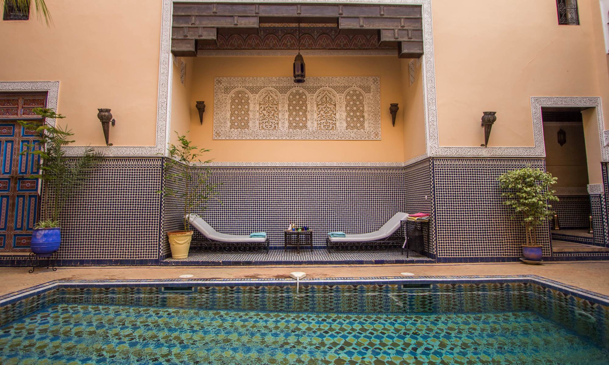 Piscine-Solarium-Riad