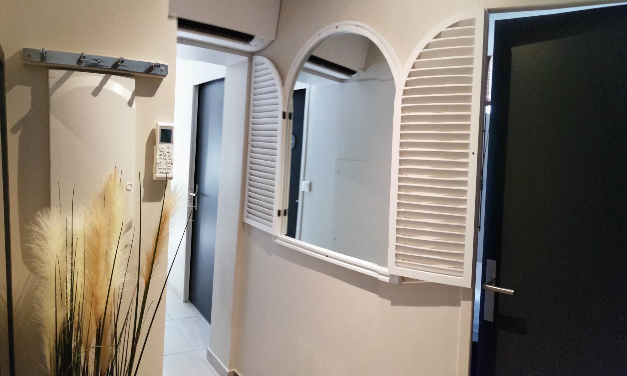 Entrée logement 7-page