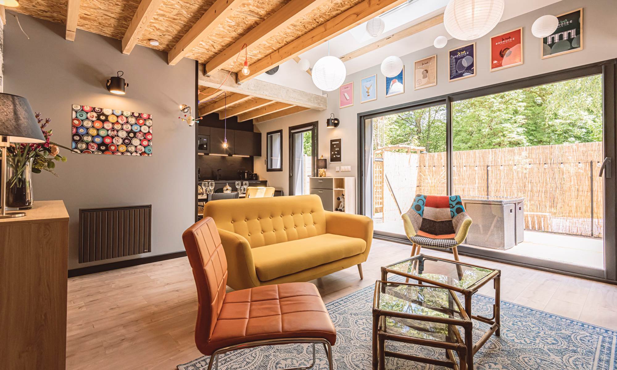 Salon tout confort gîte Au fil de l'eau-galerie