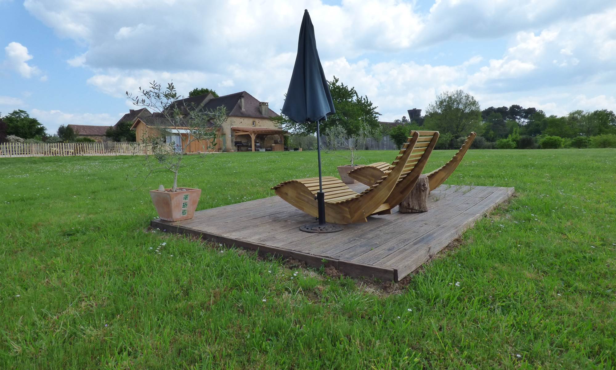 BRITAVIT Espace détente vue piscine-page