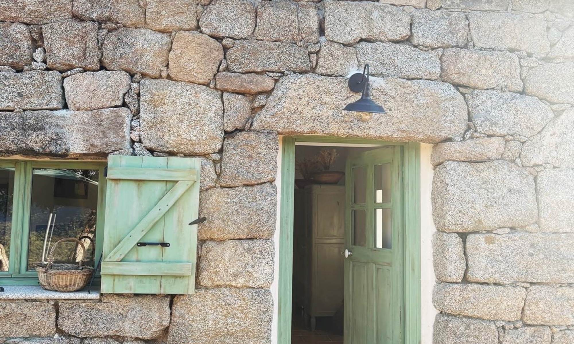 b0d1f799-1a5c-4487-abdc-3922eb8dbe77