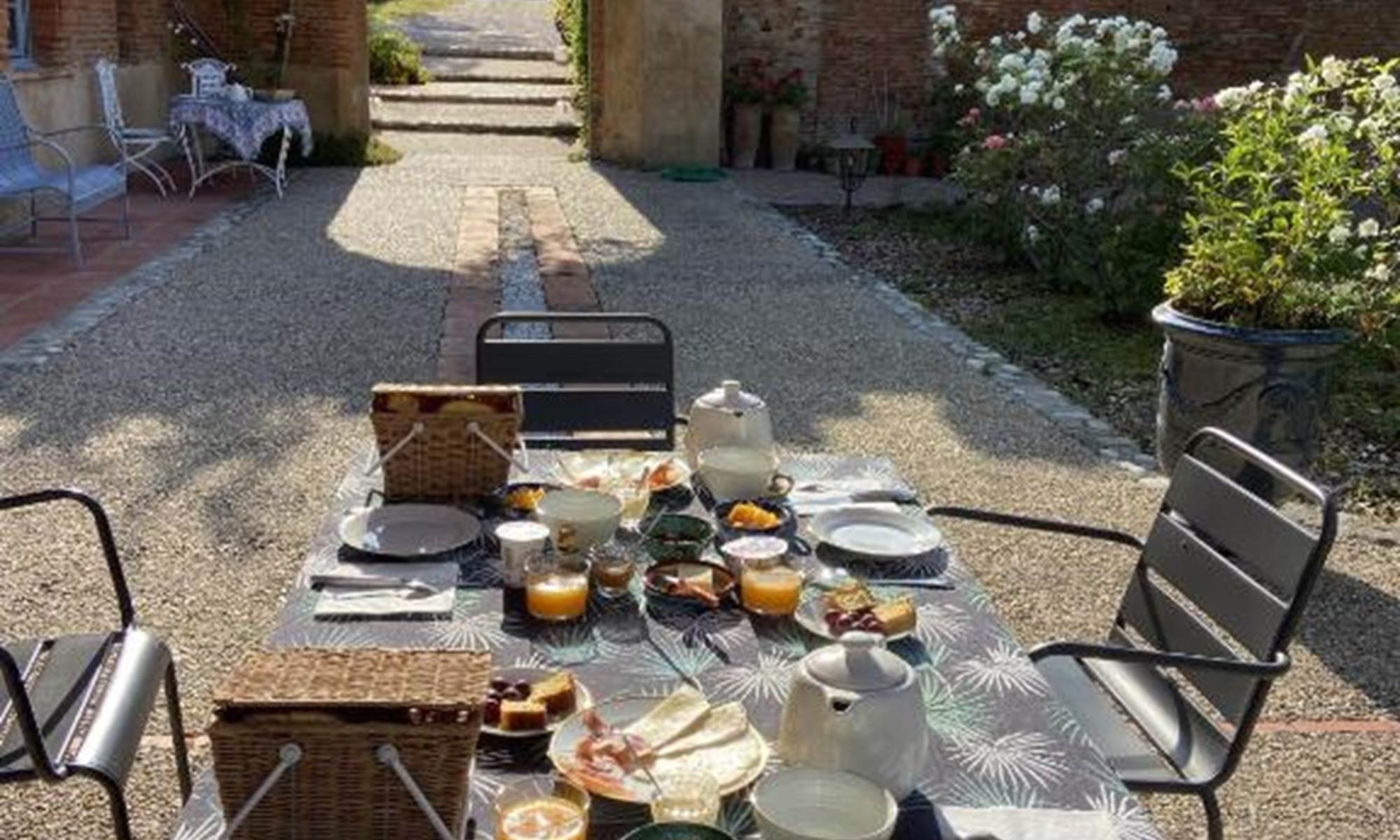 Manoir du Bouyssou - petits dejeuner