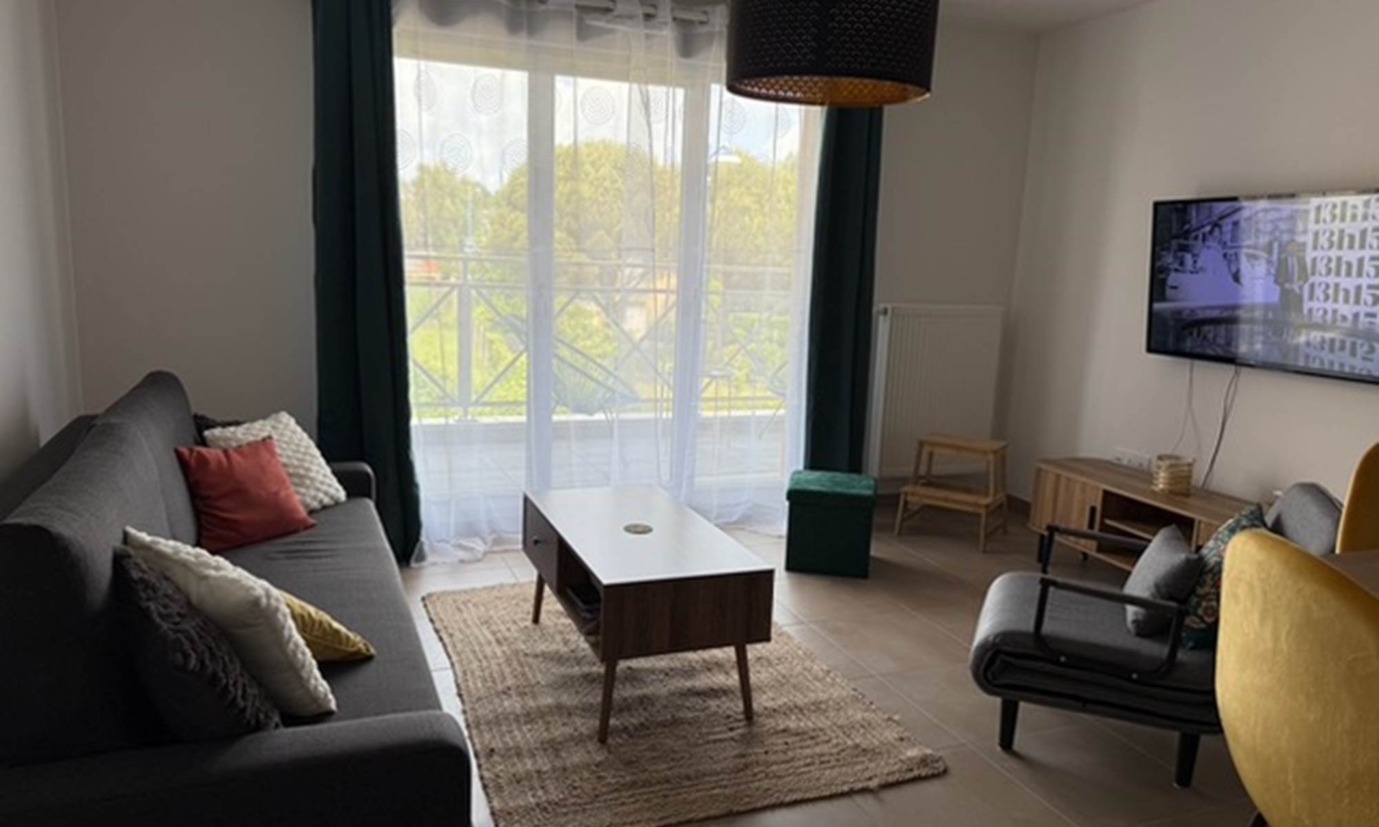 198F4EFE-106B-4FE3-A4CD-284A650F477B