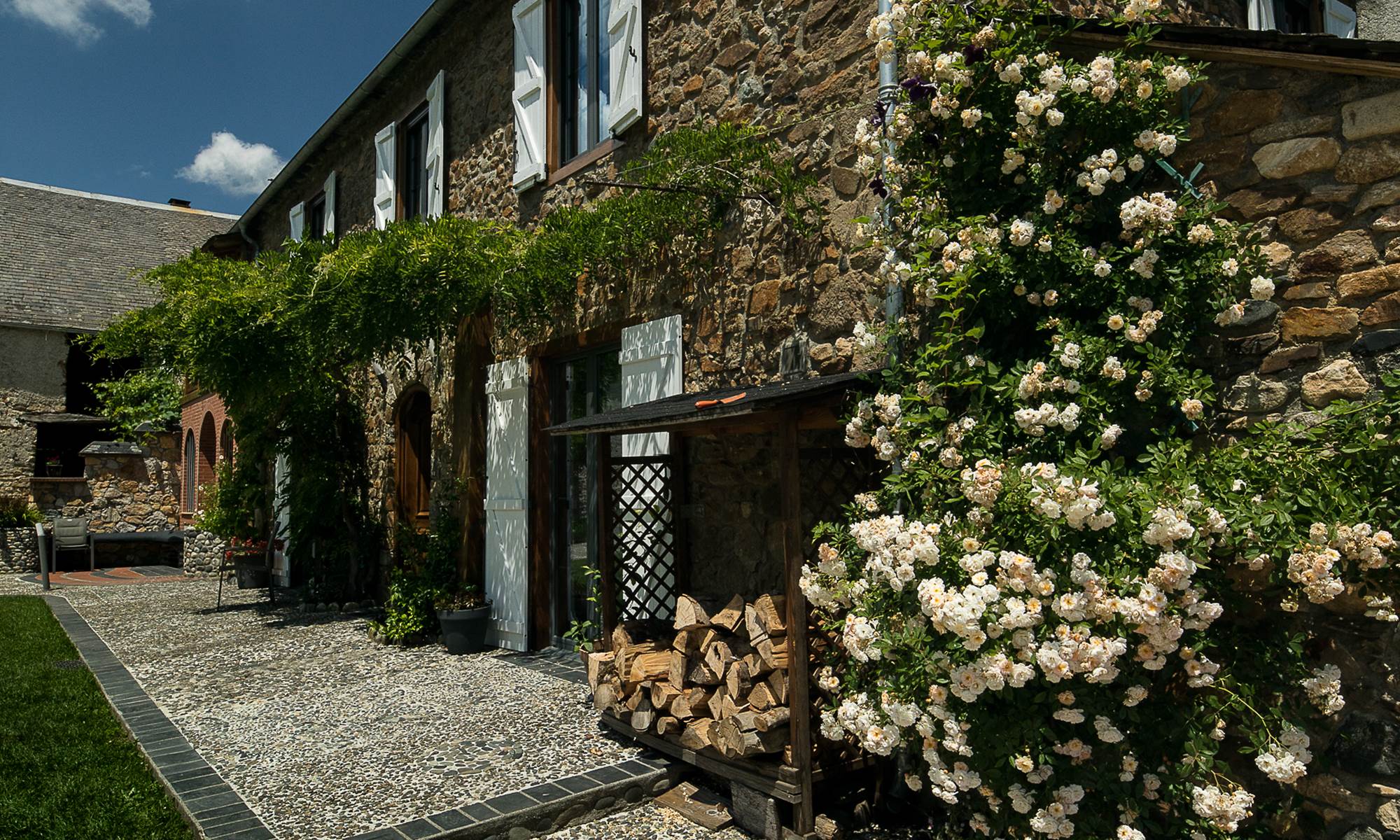 bed_in_bellongue_Aucazein_id_111145-1100