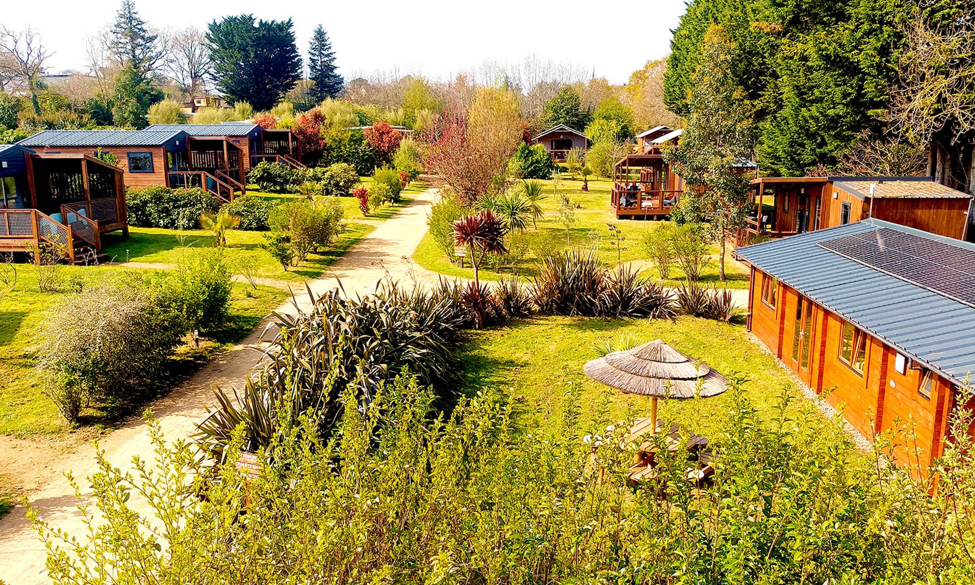 Plusieurs hébergements du glamping-galerie