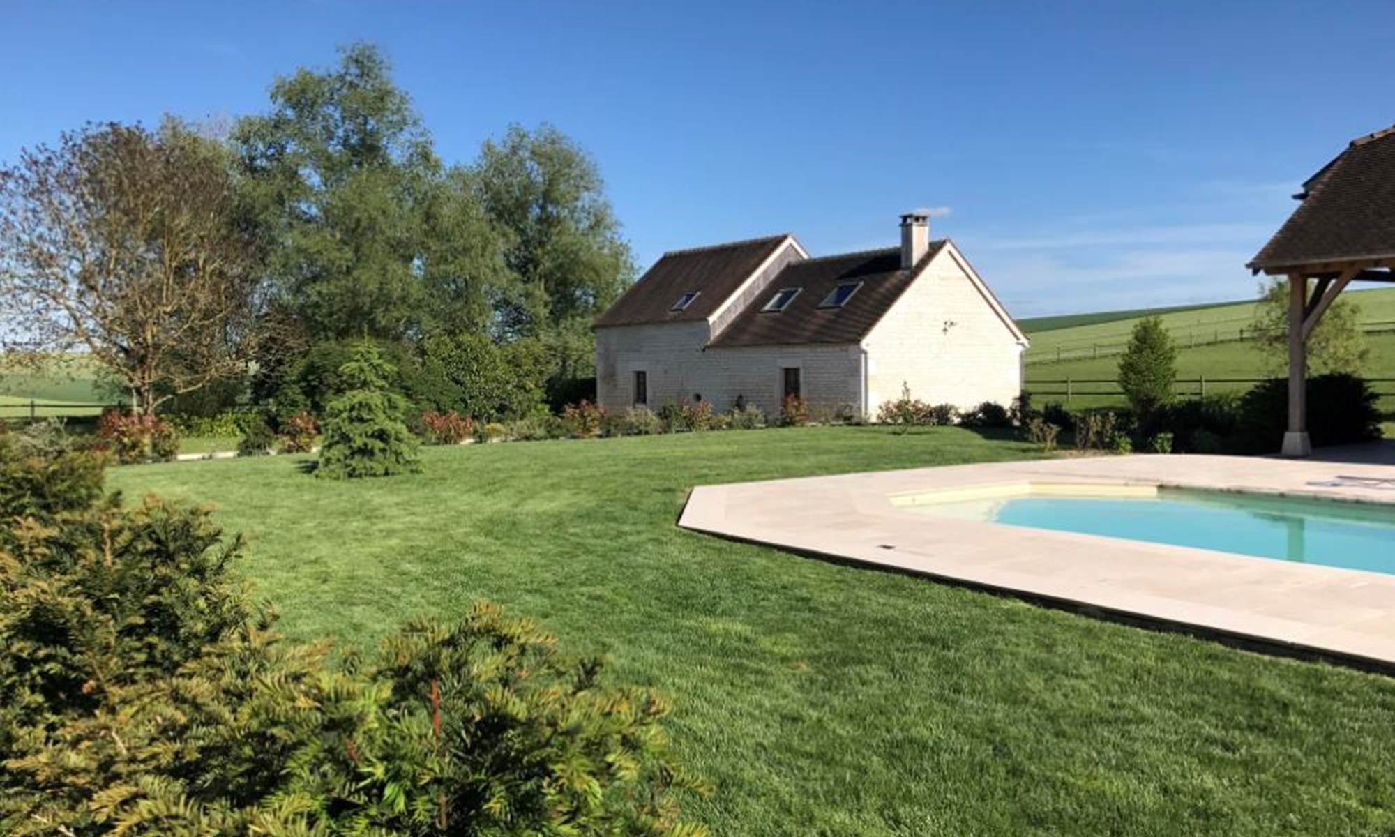 f_exterieur-piscine-galerie