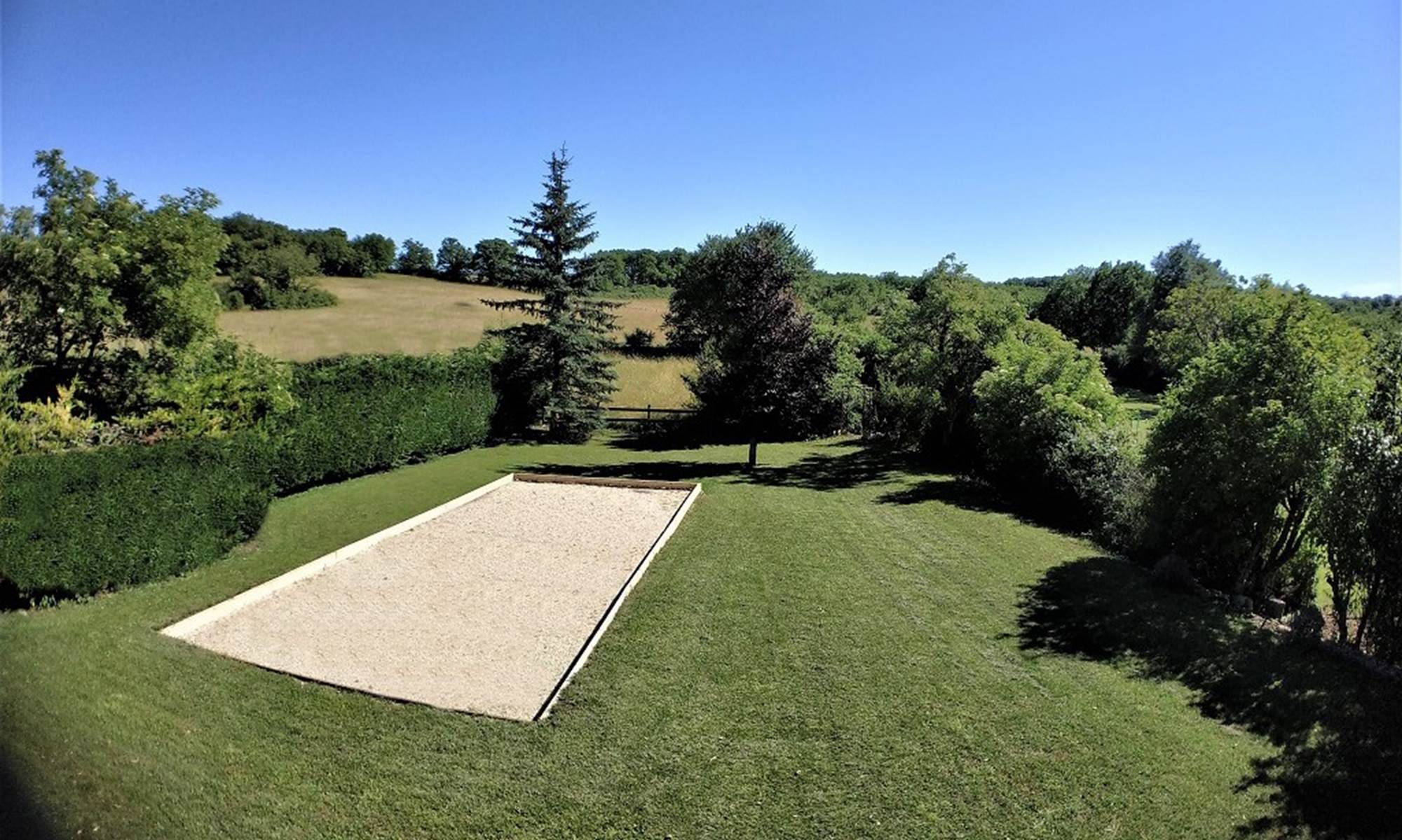 Maison Les Chandelles, Terrain de Pétanque