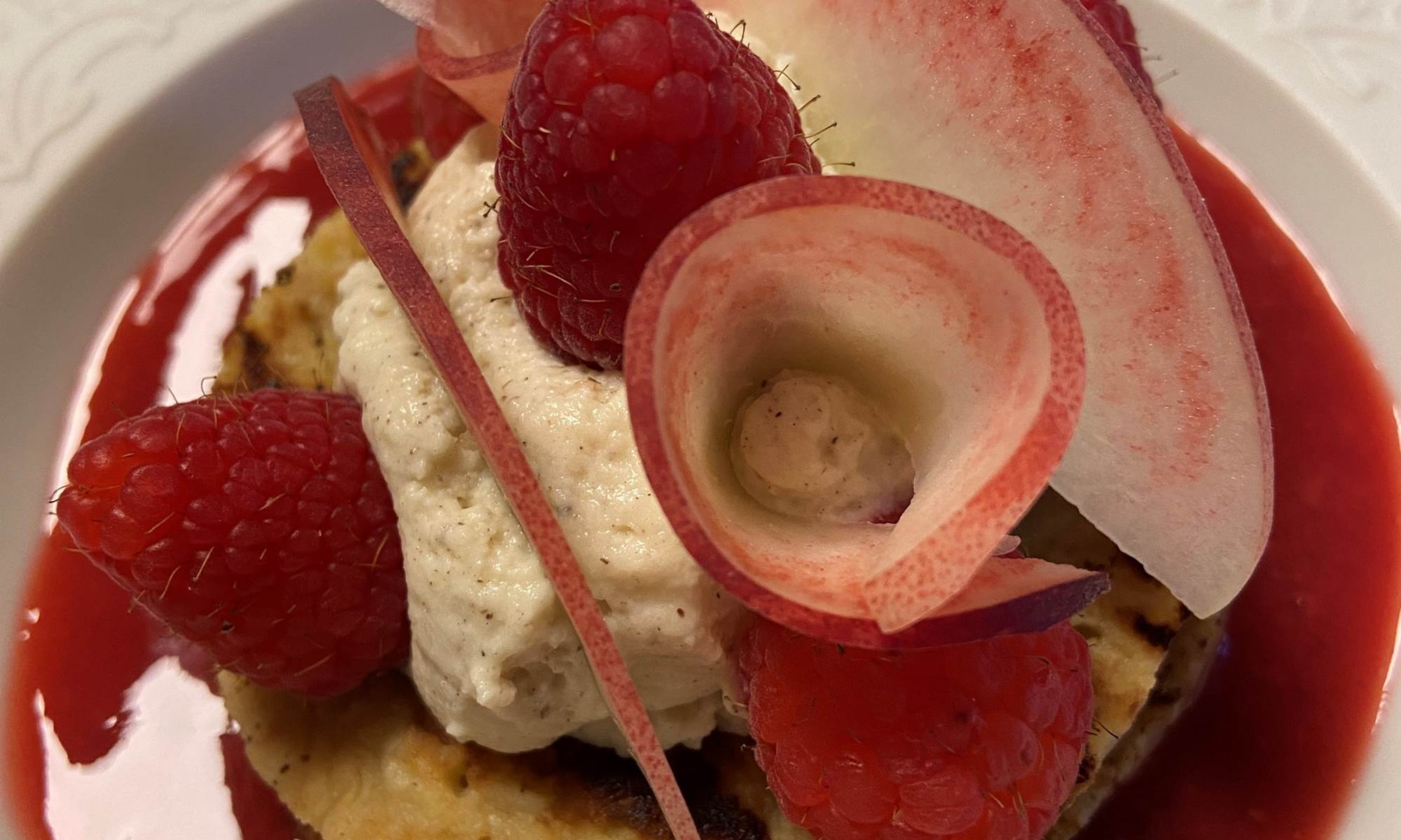 Matefaim, crème diplomate et fruits de saison