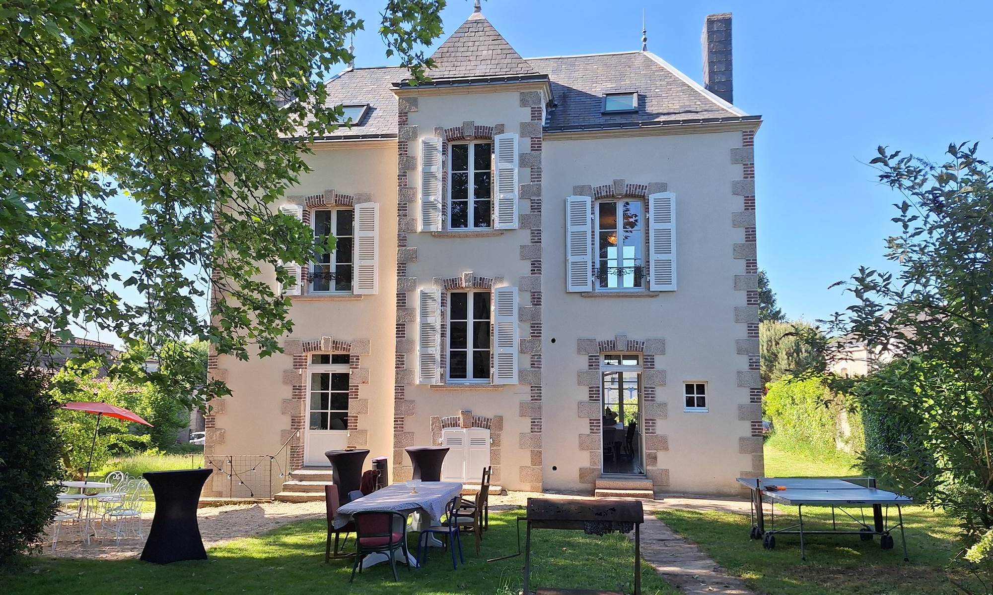 facade arriere gite de charme le quatre feuilles