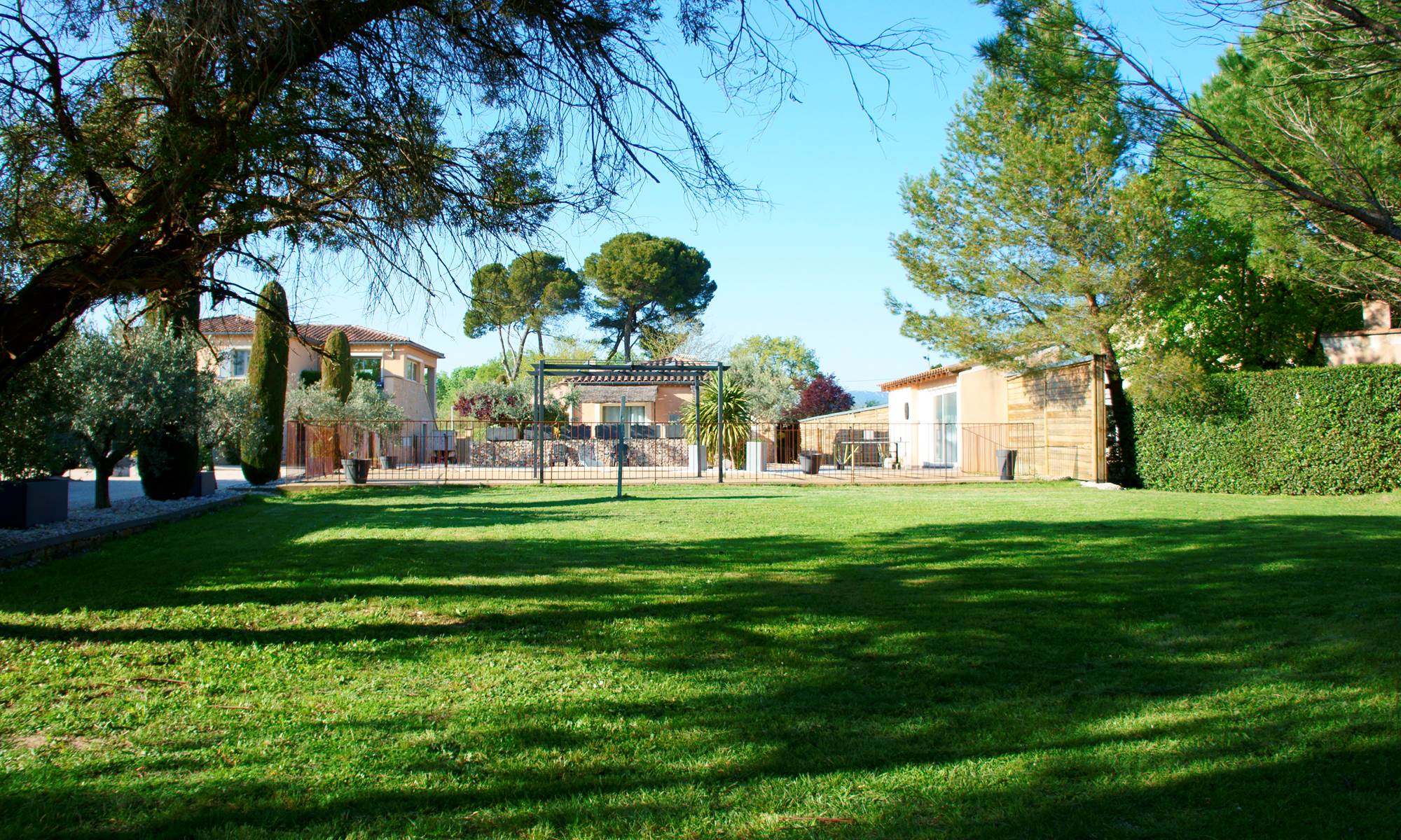 Transat au bord de l'eau hôtel les Peupliers-page