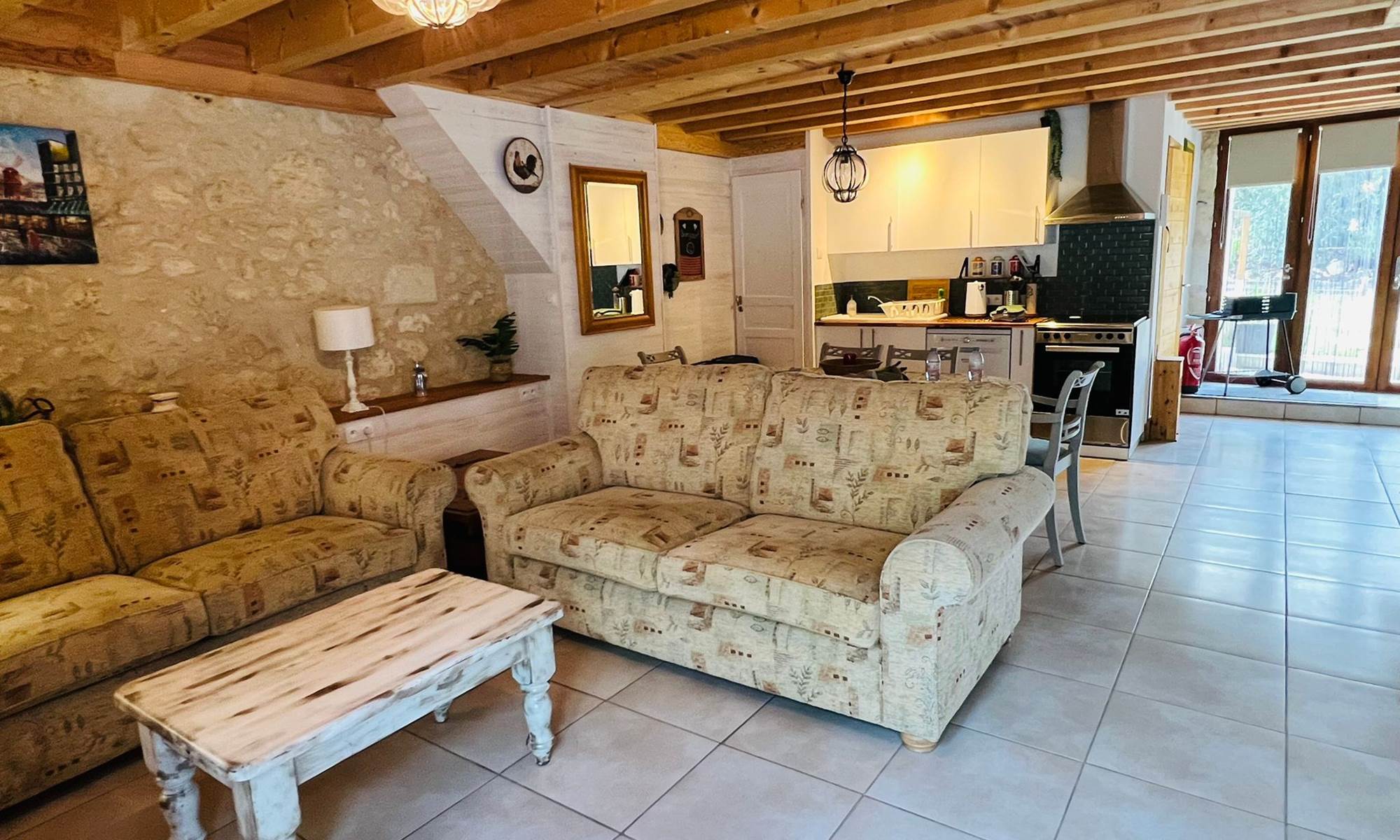 The Barn Gite - Lounge Area