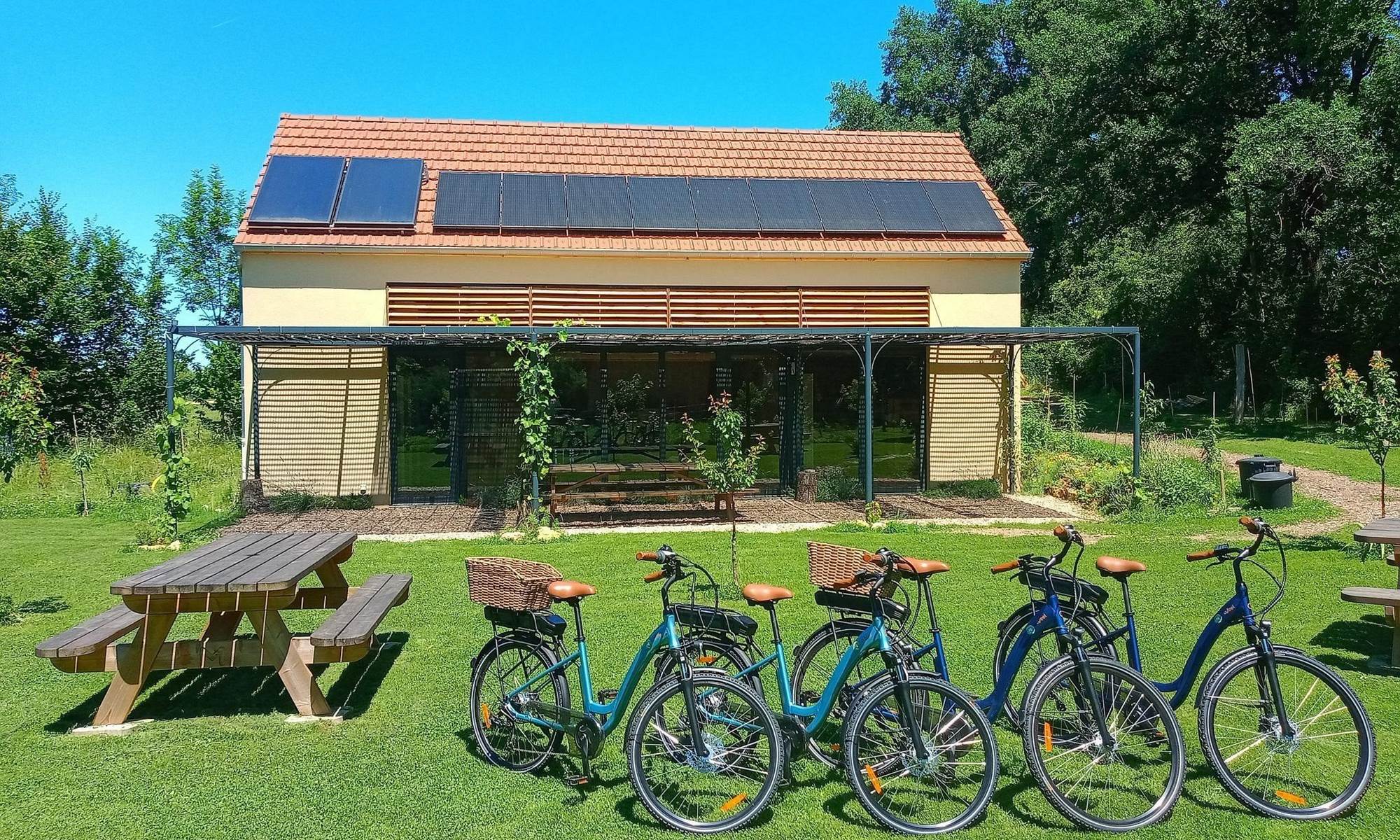 4 vélos électriques à louer-galerie