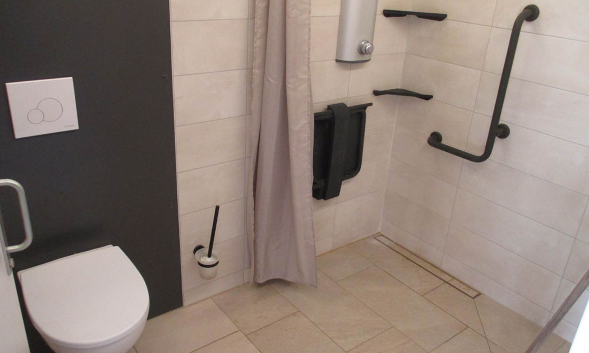 salle de bain handicapée-galerie