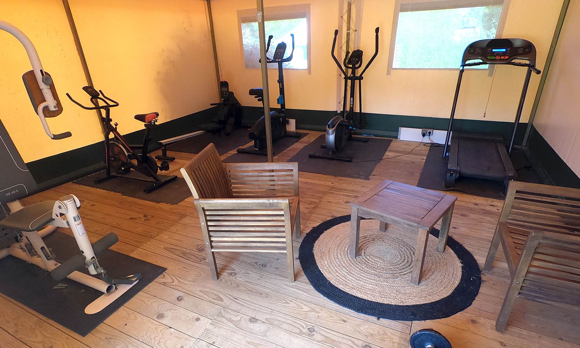 Tente-fitness-interieur-web-galerie