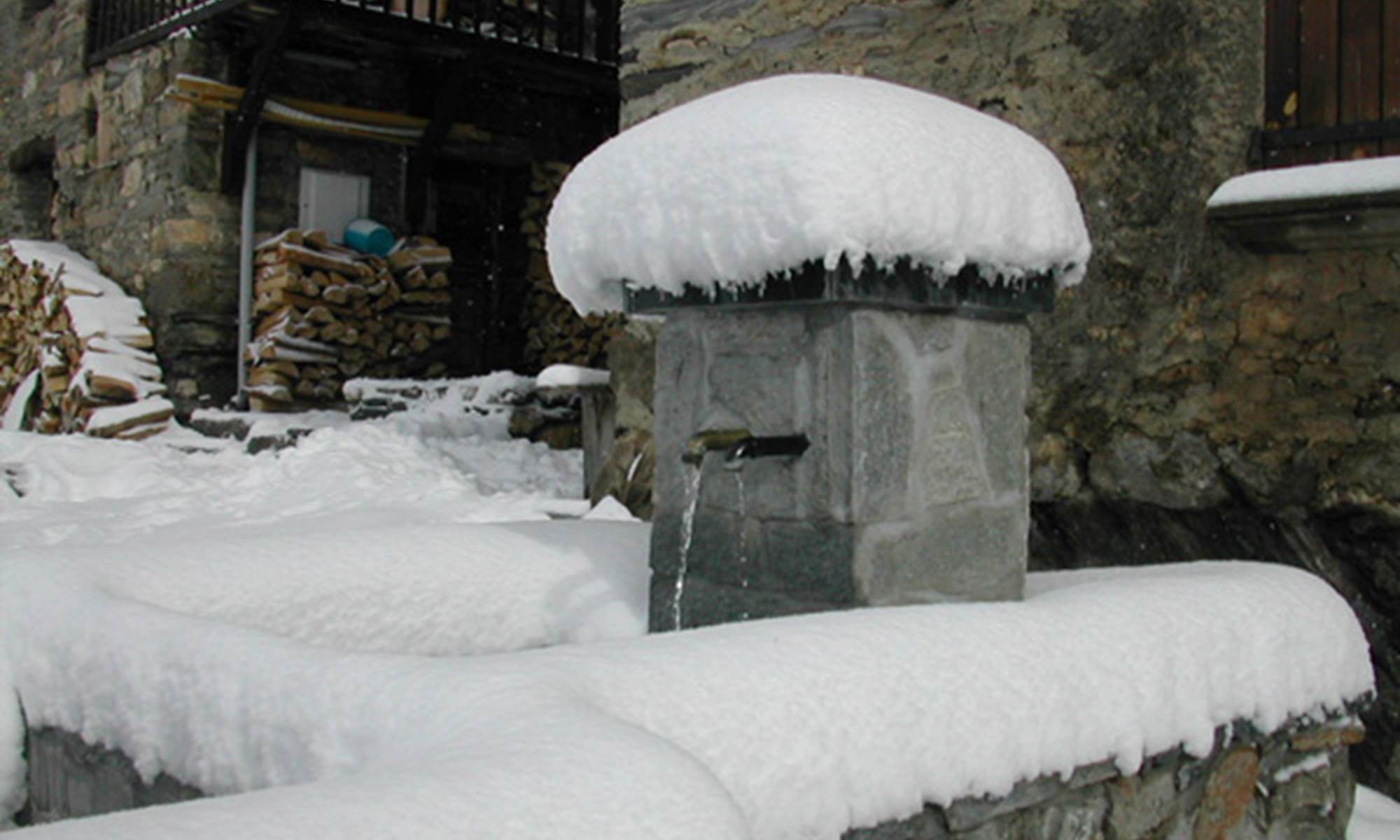 Le reposant son de la fontaine.