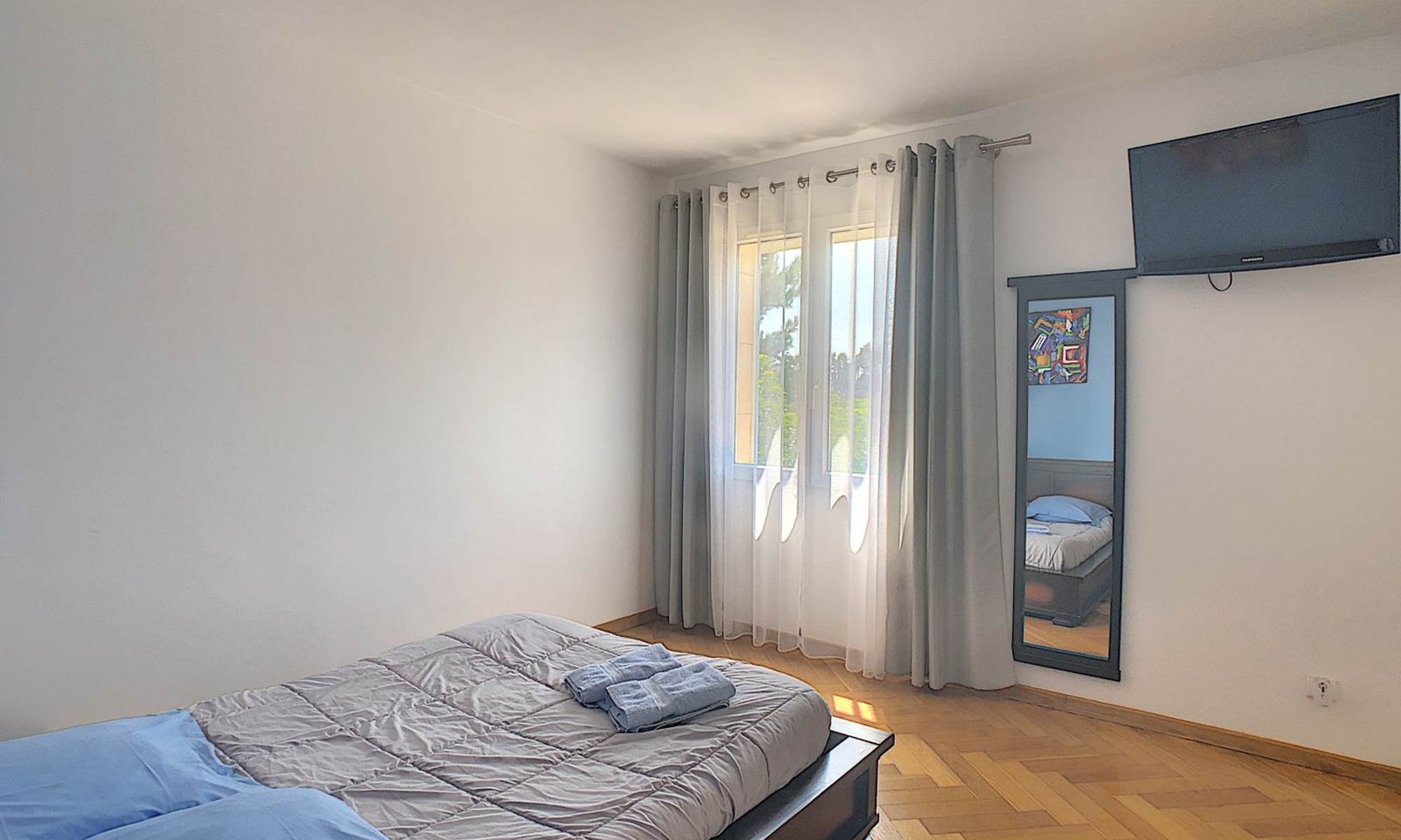 CHAMBRE 3 - ETAGE MAISON