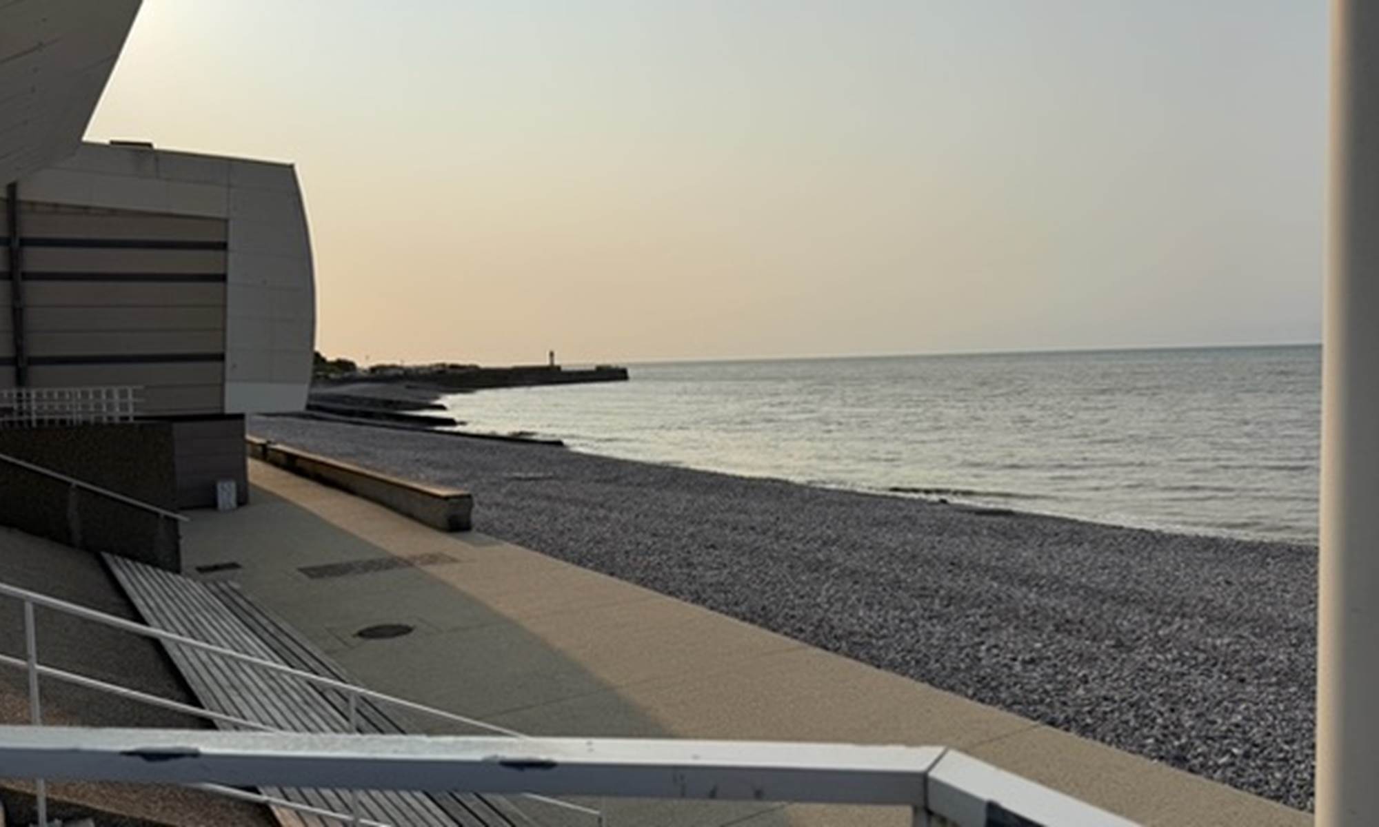 638890DF-82F4-4C22-8337-92A95045E94E_1_201_a