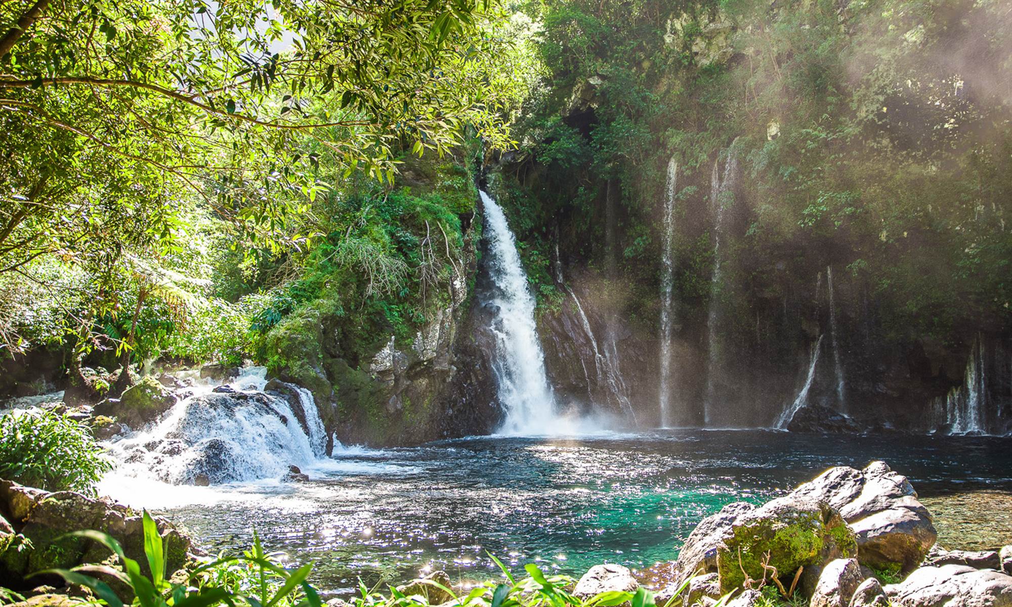 Cascade du trou noir-page