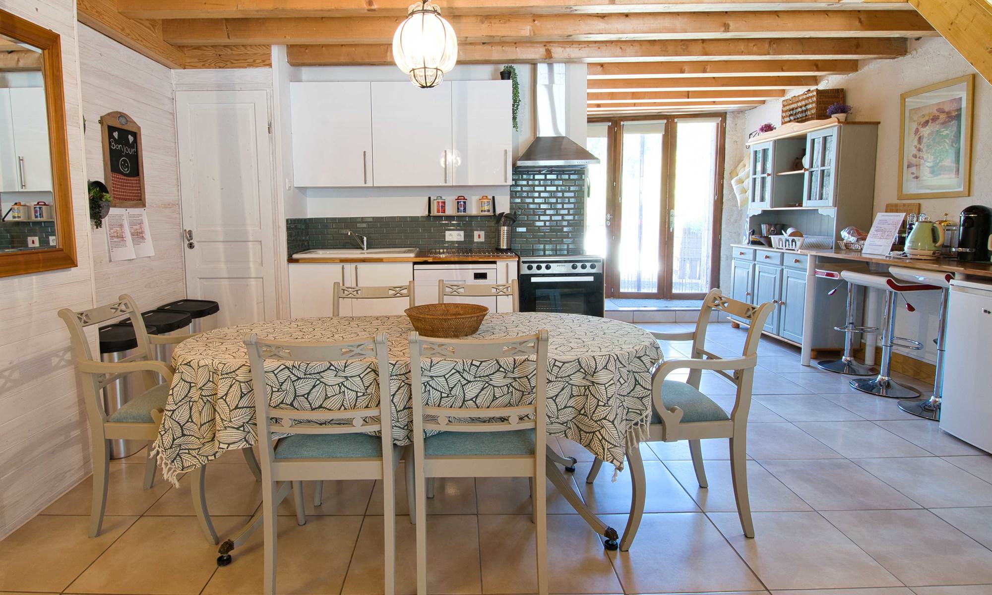 The Barn Gite - Dining and Kitchen Area