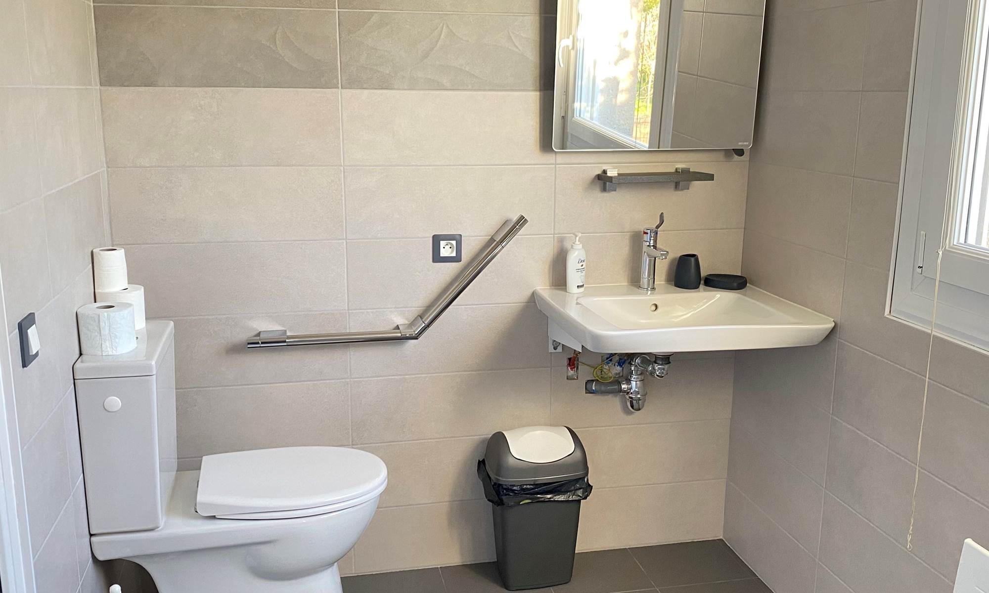 Residence 3 iles_Binic-Etables sur mer_Gite Hotel_WC Ouessant-galerie