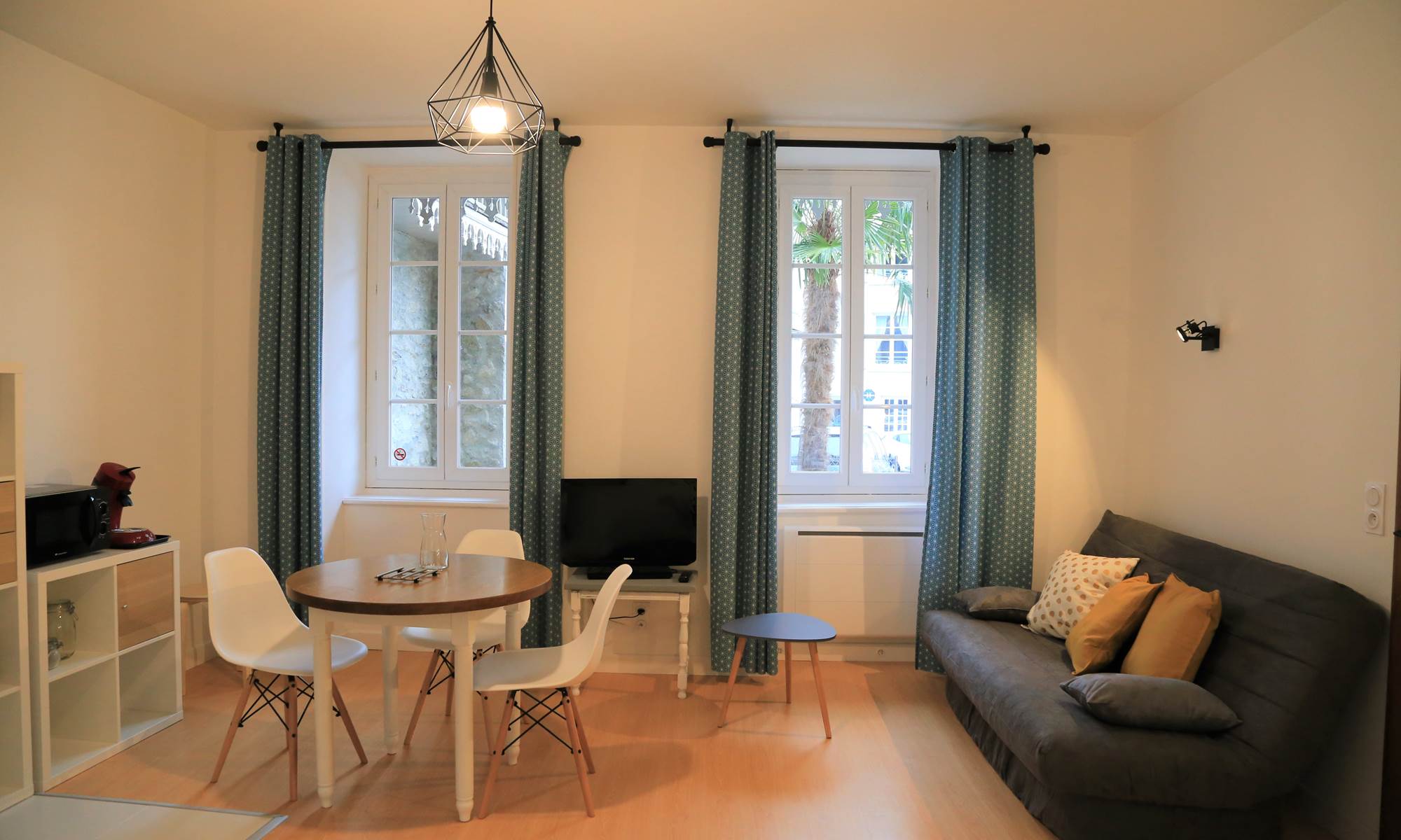 Grand Studio cosy avec terrasse-galerie