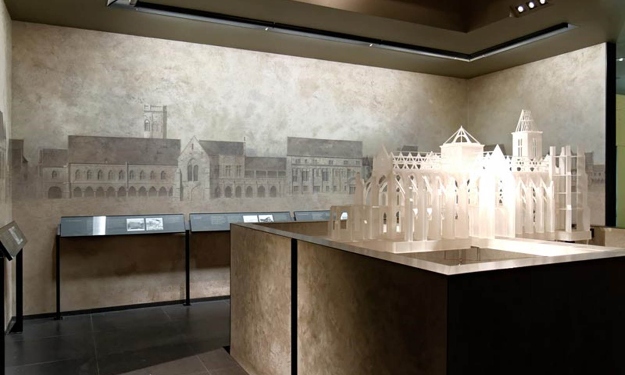 Quartier Cathédral au centre du Cathédraloscope de Dol