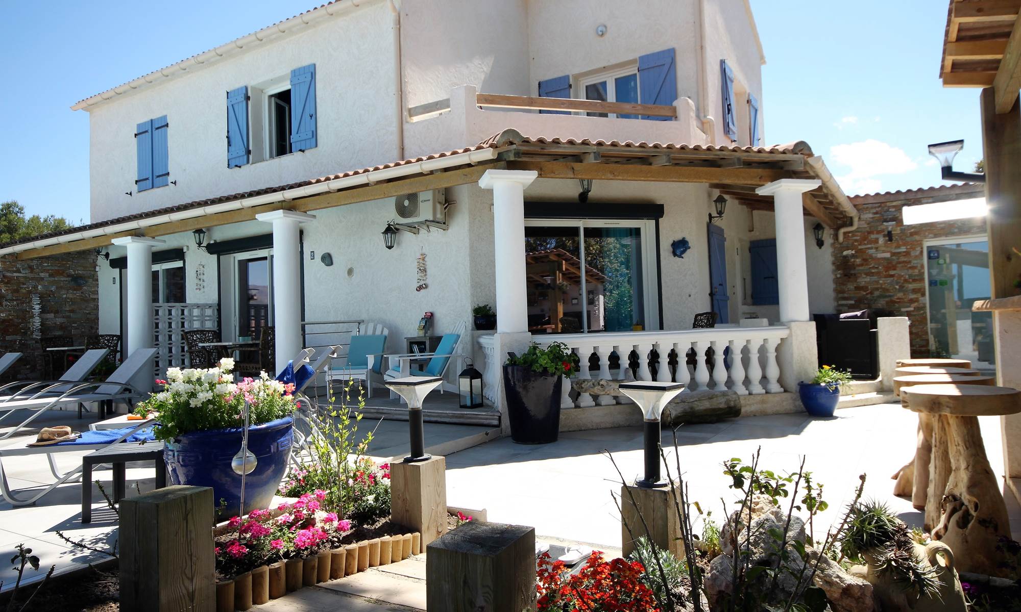 vue sur la résidence  Appart Bleu Azur Saint Florent en Corse