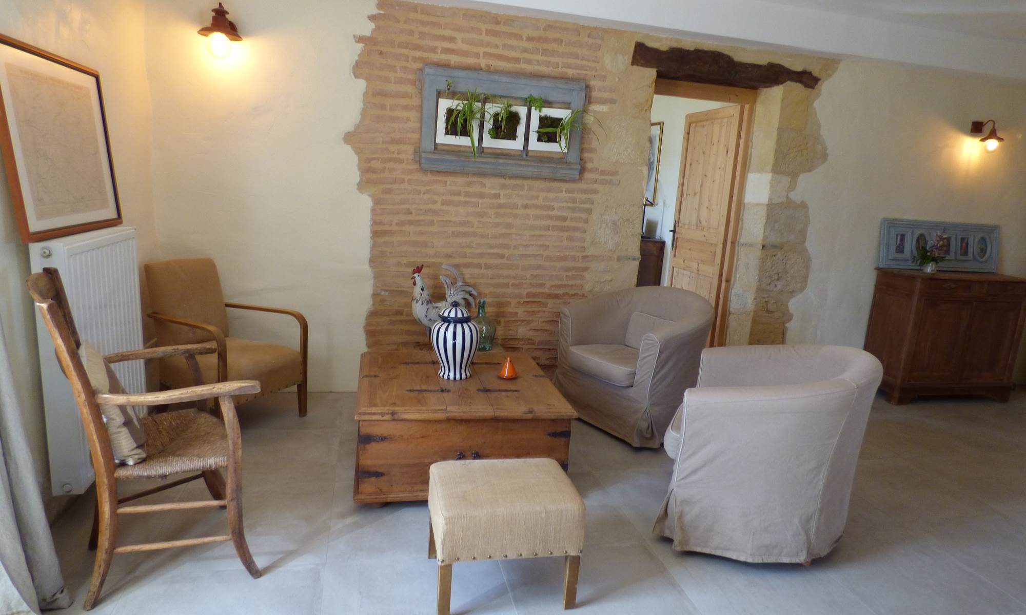 BRITAVIT Salon des hôtes (2)-page