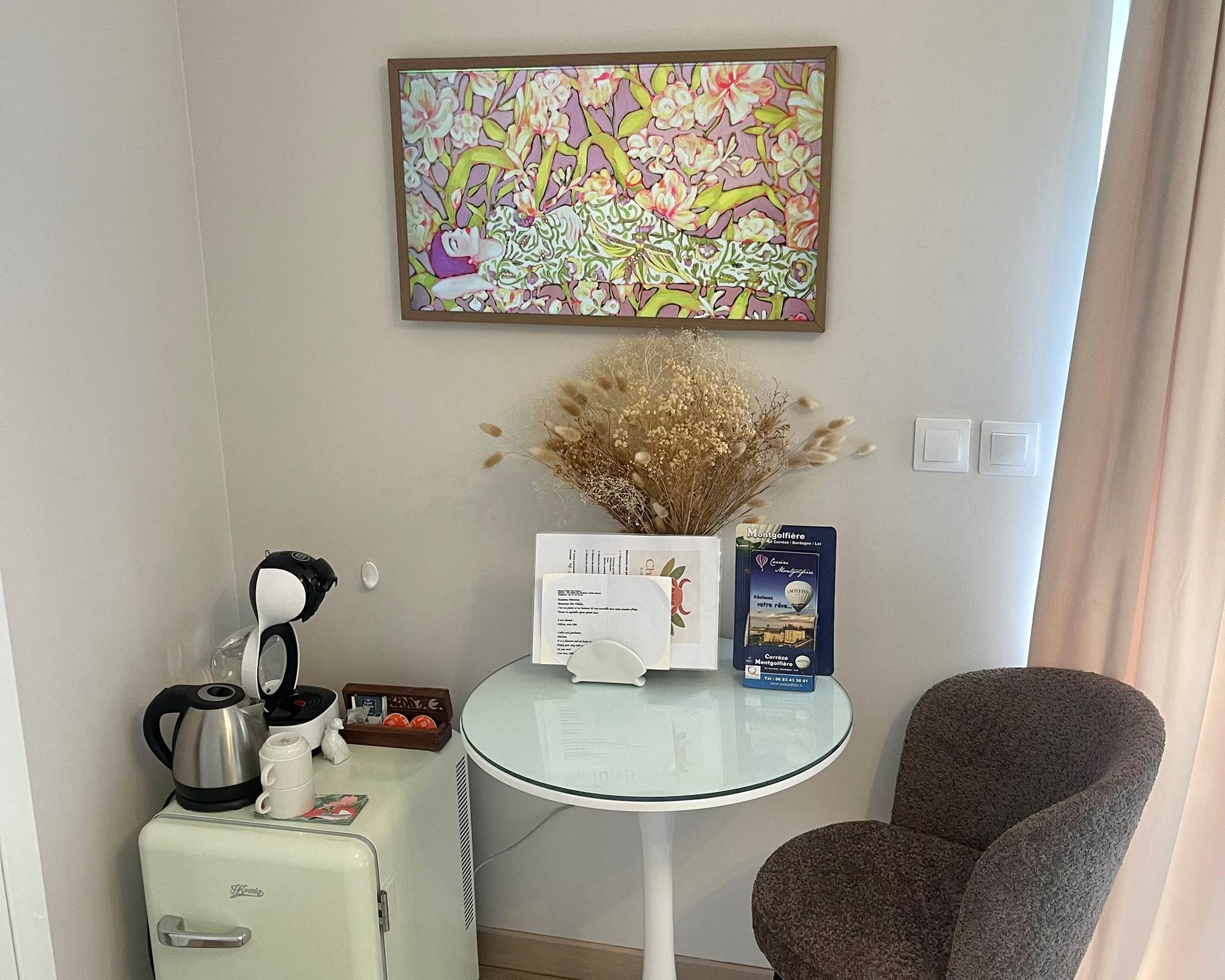 bureau et TV avec NETFILX