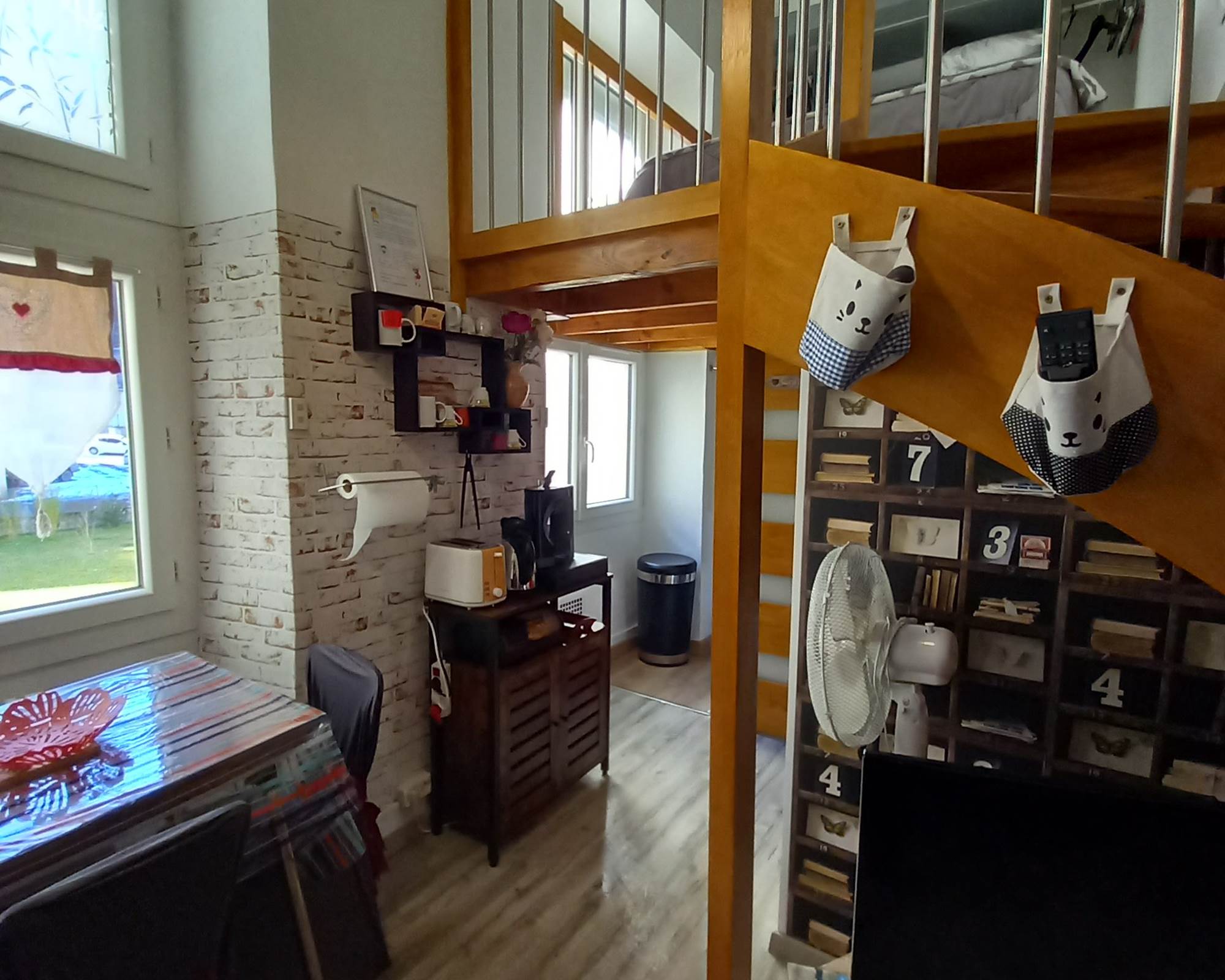 11-MEZZANINE-photo-gallery