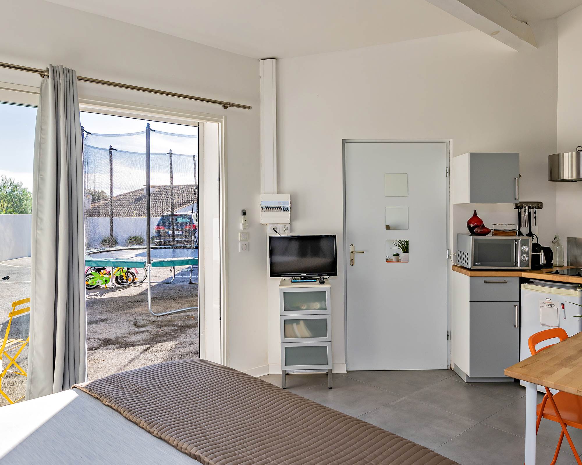 idplace_58873402d7d329270d3ffed2_lecres_6