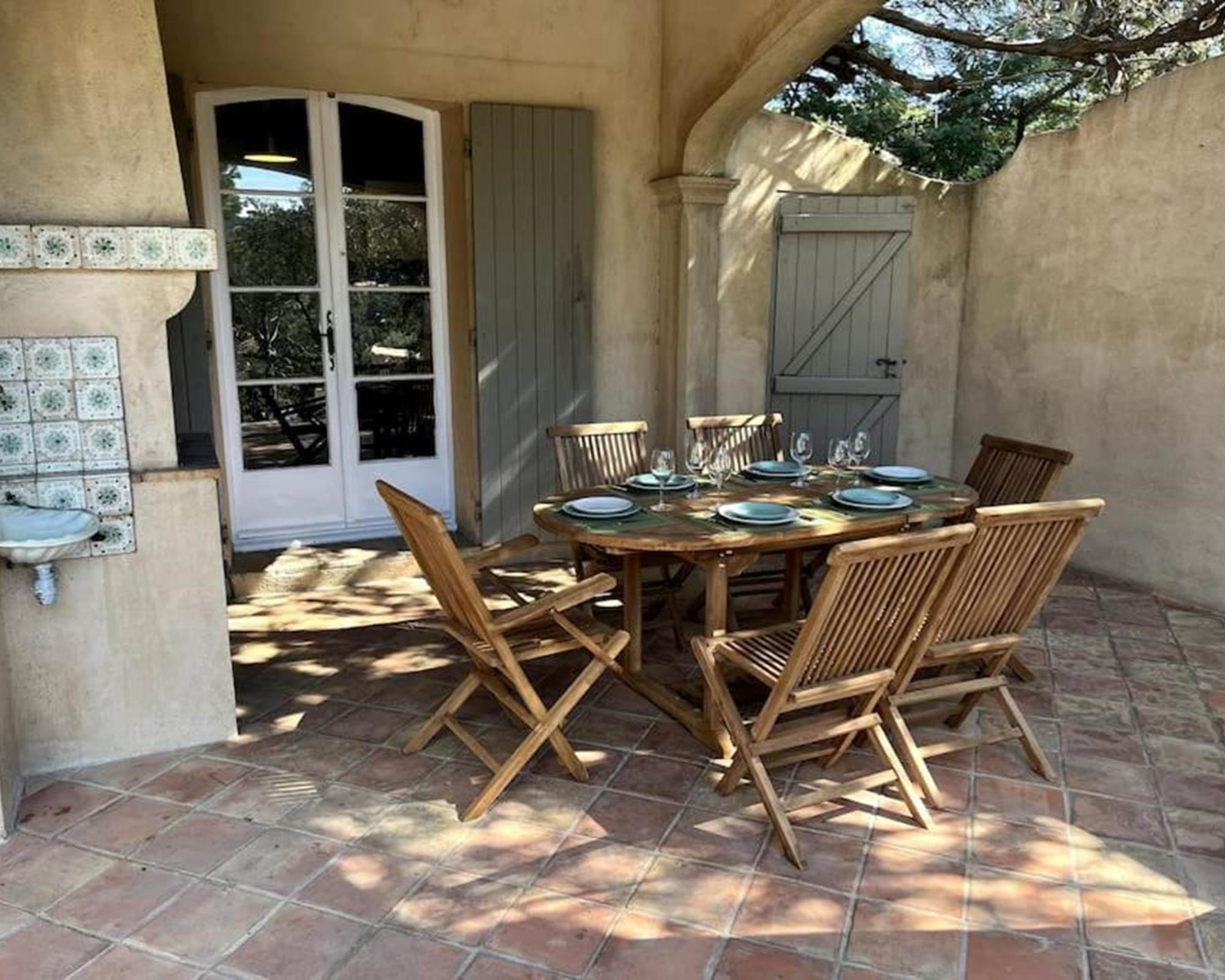 446955349-photo-gallery